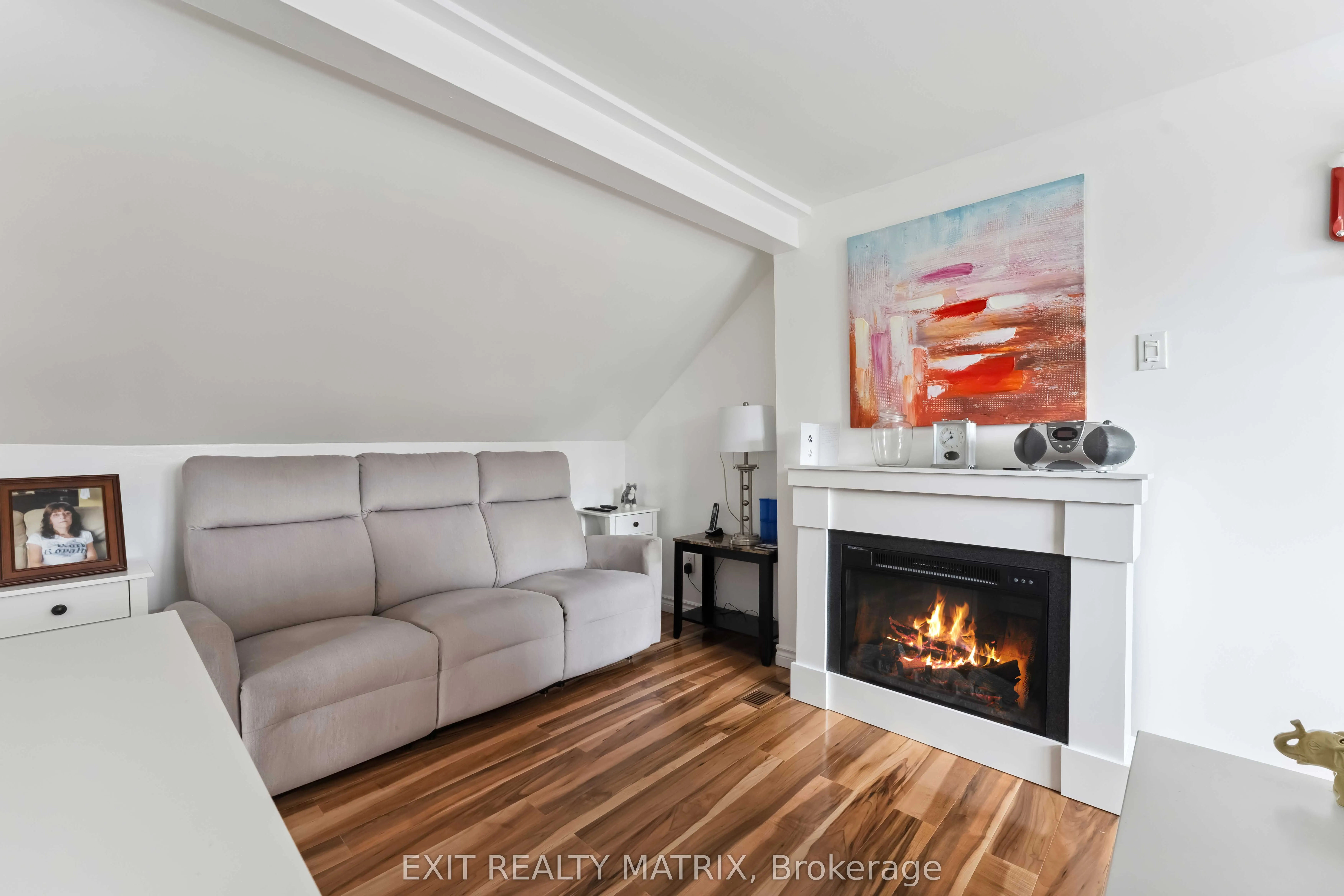 347 Shakespeare Street