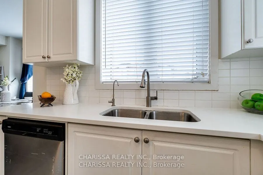 590 North Service Road N, #98