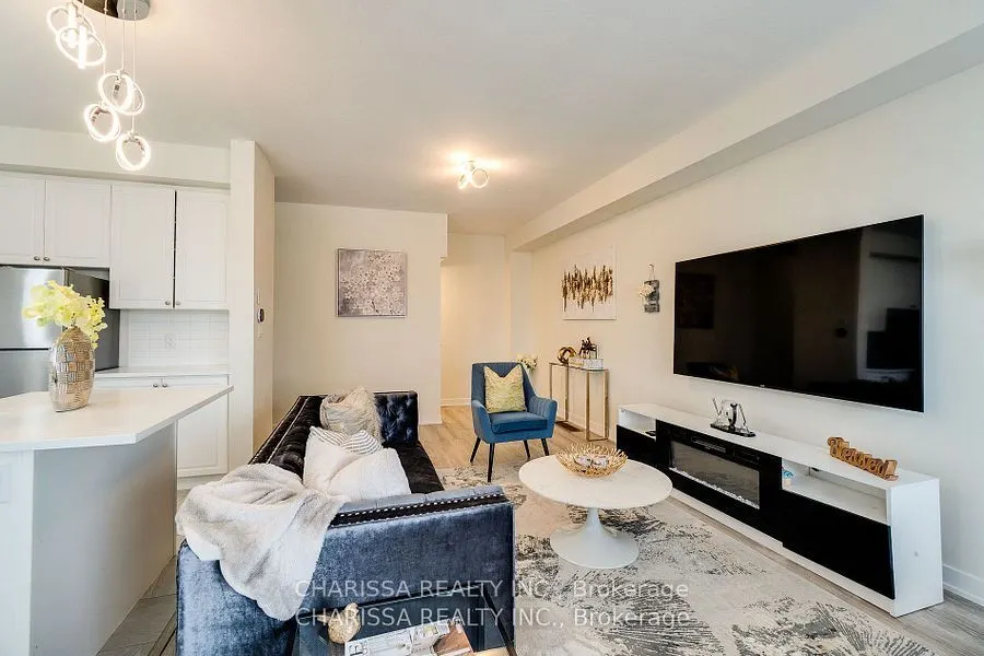 590 North Service Road N, #98