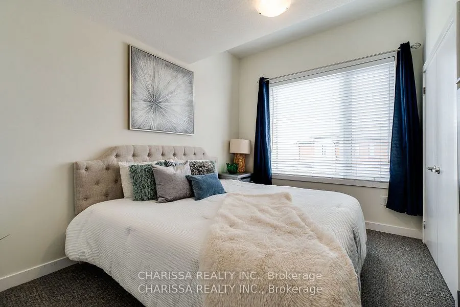 590 North Service Road N, #98
