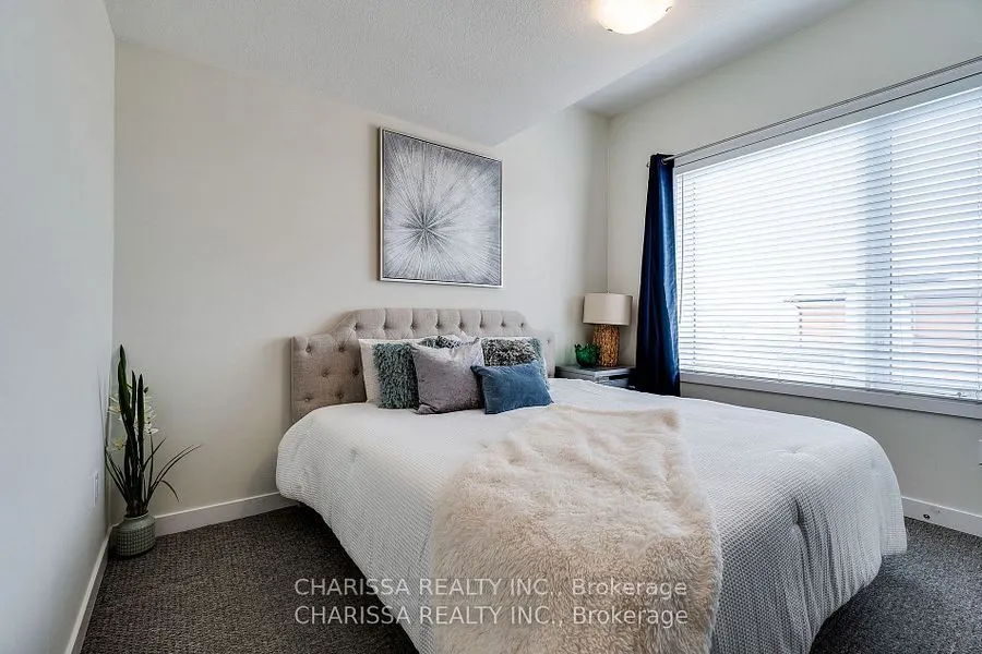 590 North Service Road N, #98
