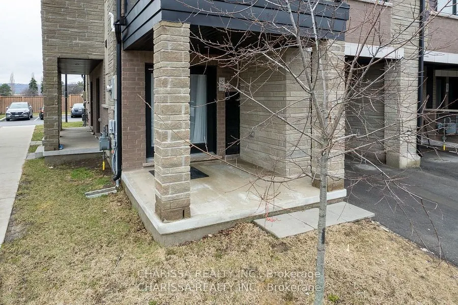 590 North Service Road N, #98