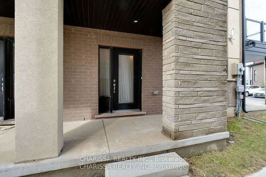 590 North Service Road N, #98