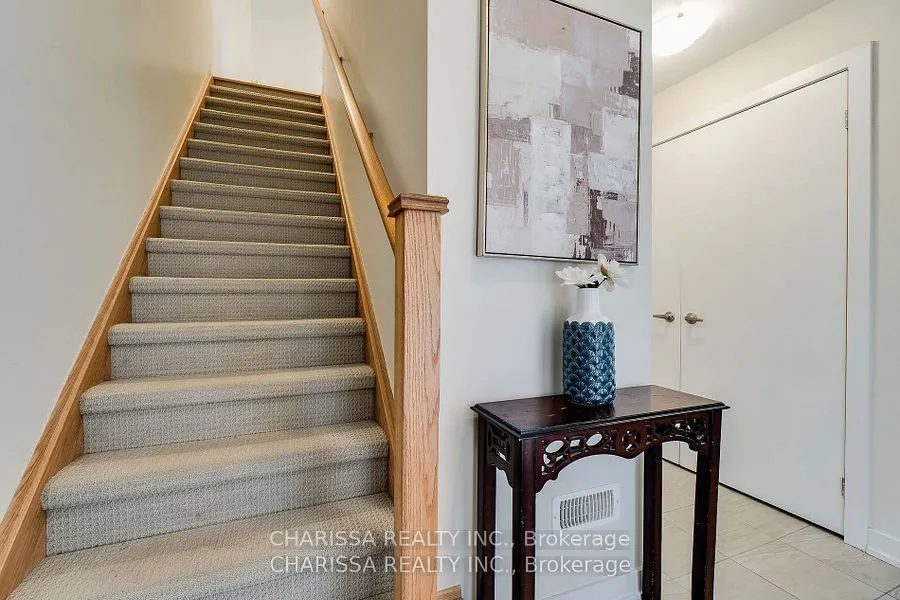 590 North Service Road N, #98