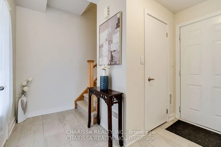 590 North Service Road N, #98