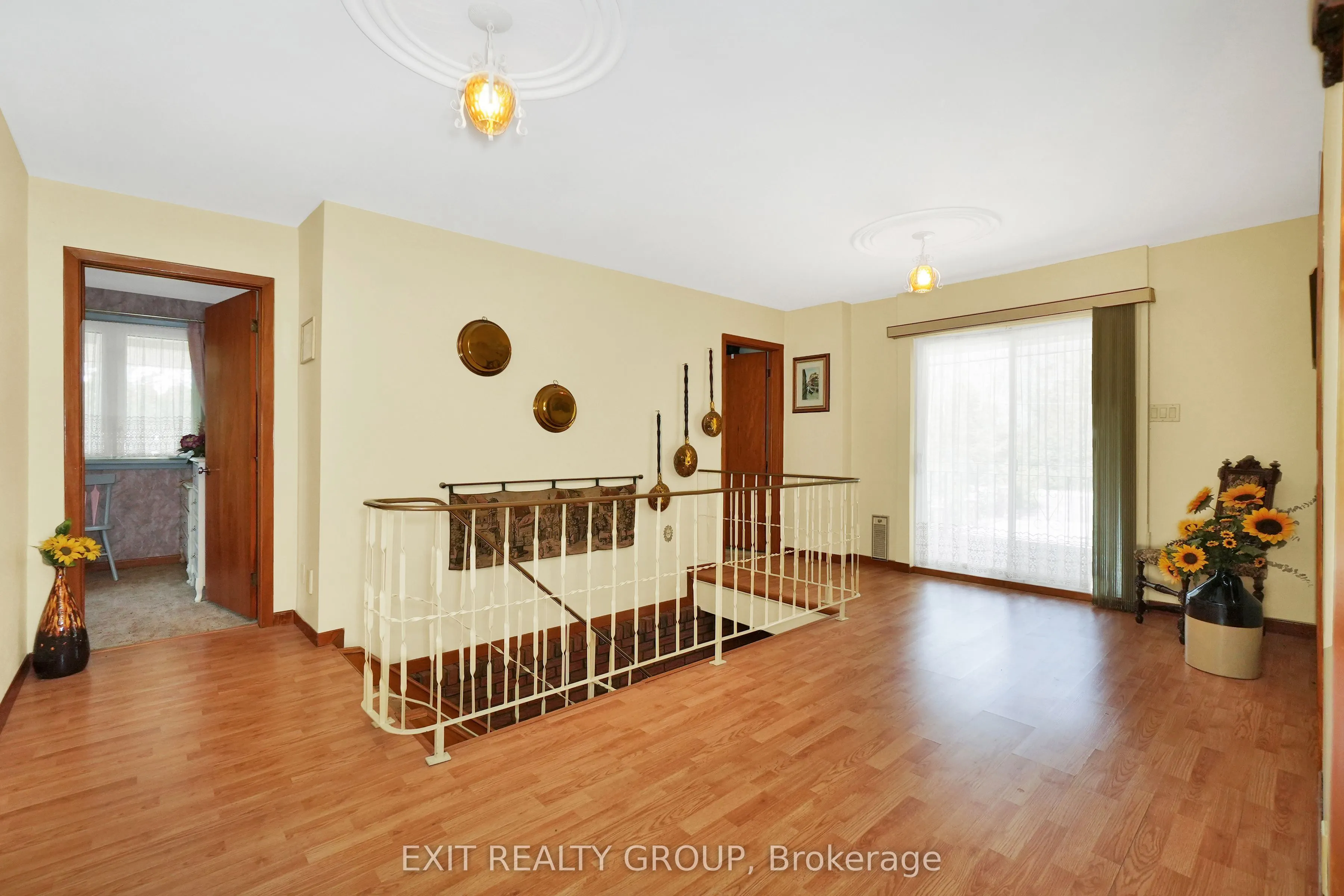 1249 GLEN MILLER Road