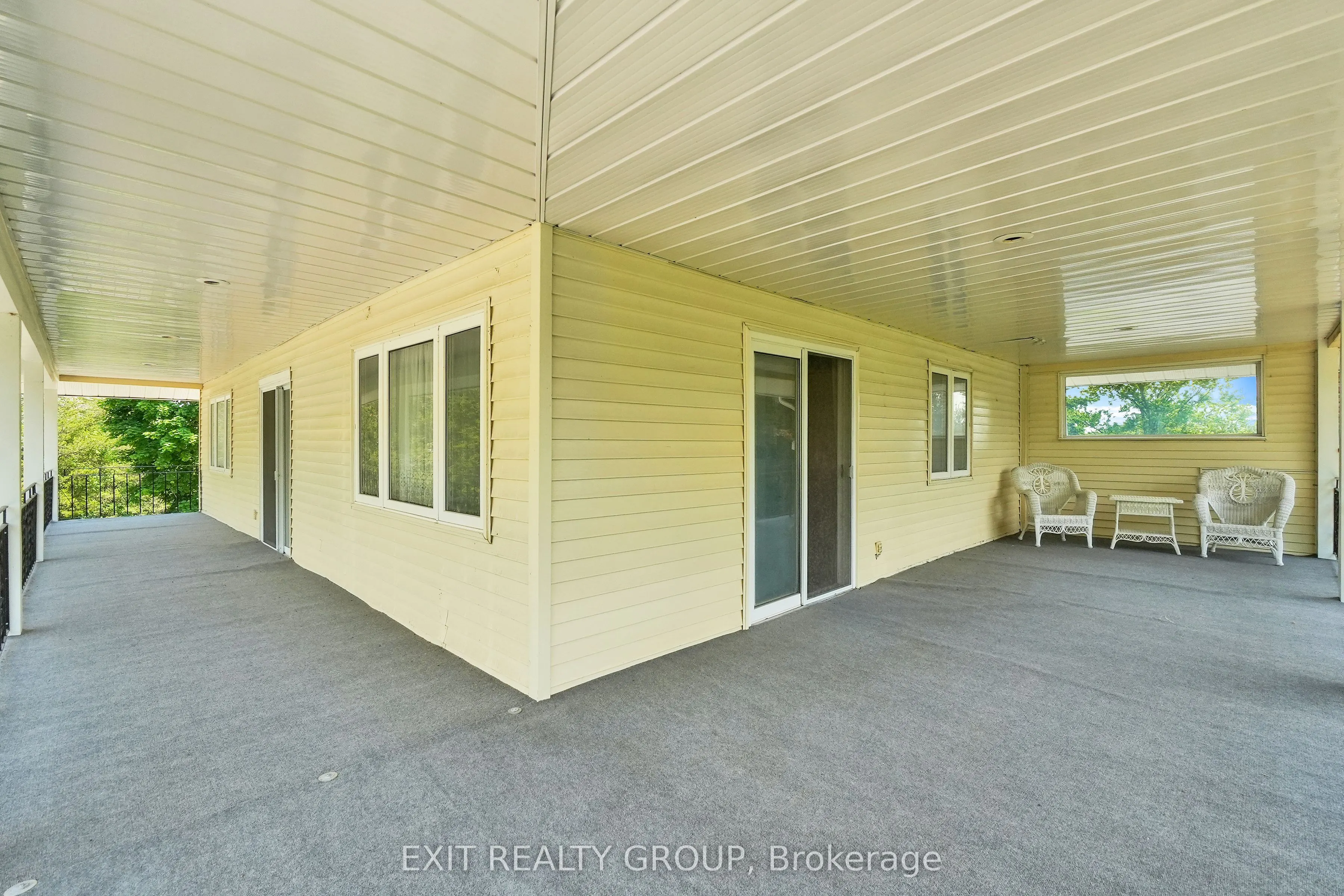 1249 GLEN MILLER Road