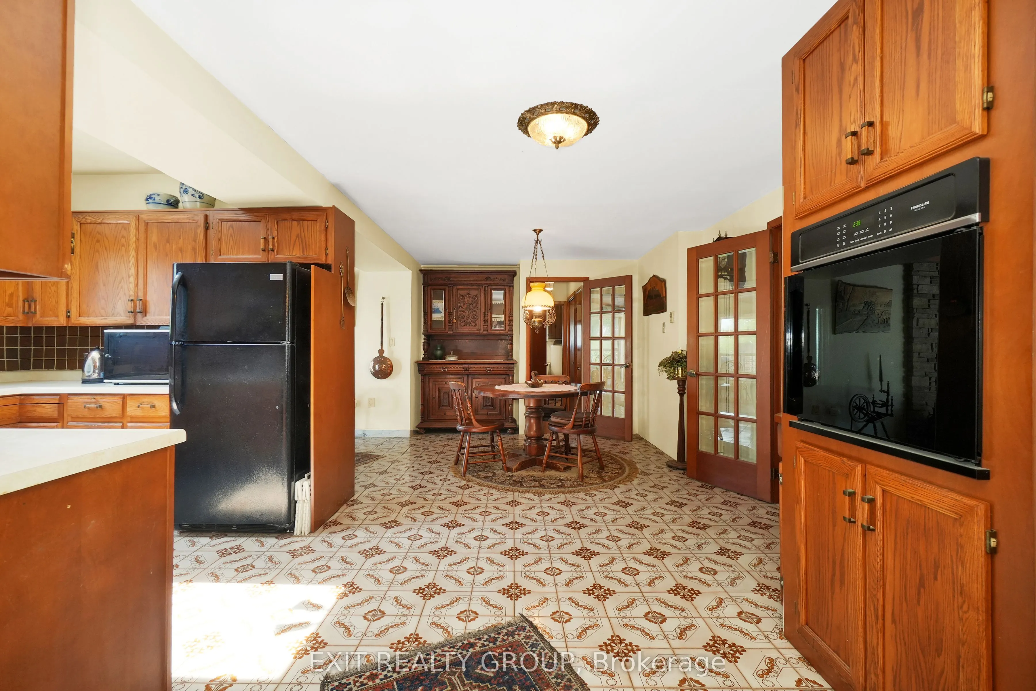 1249 GLEN MILLER Road