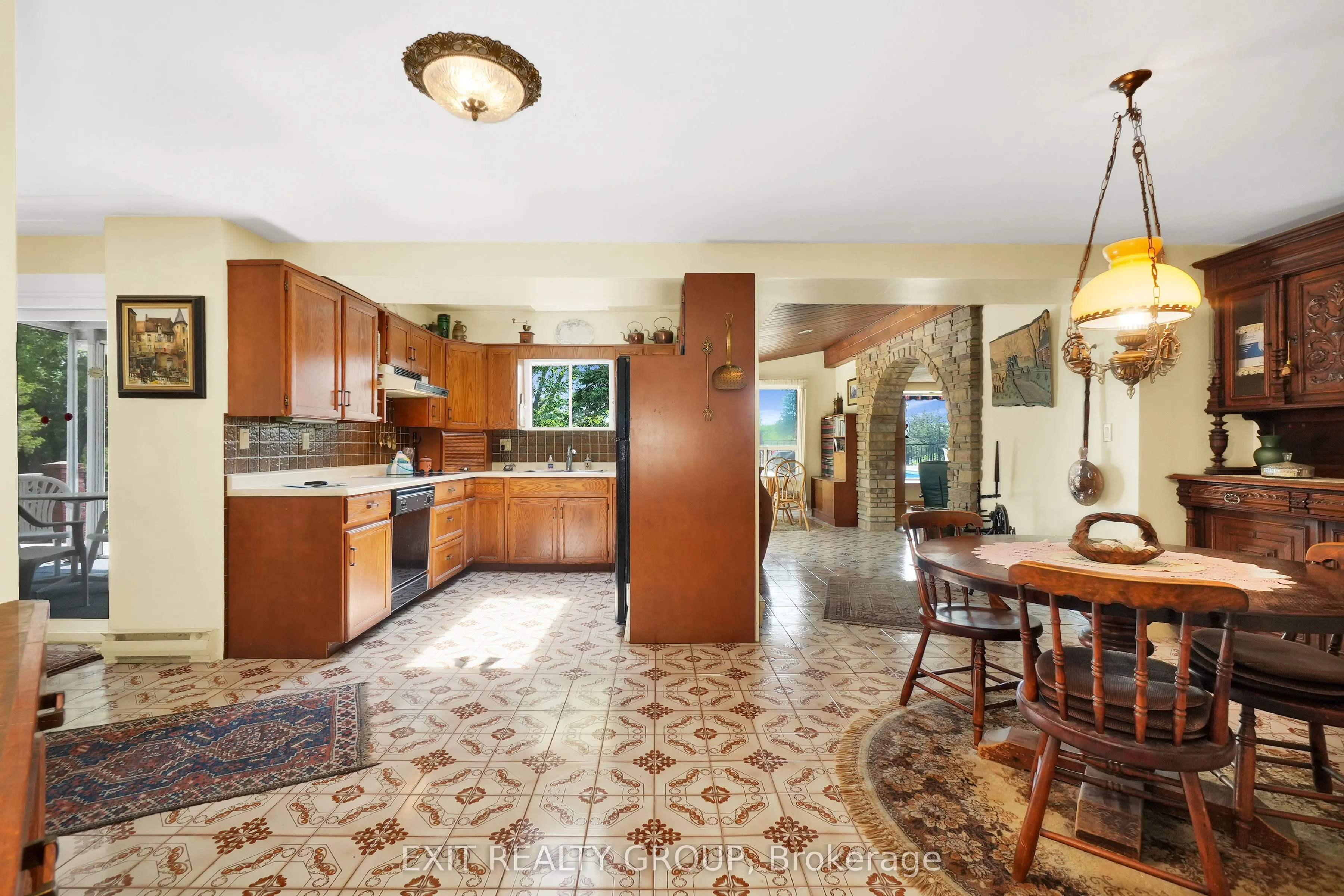 1249 GLEN MILLER Road