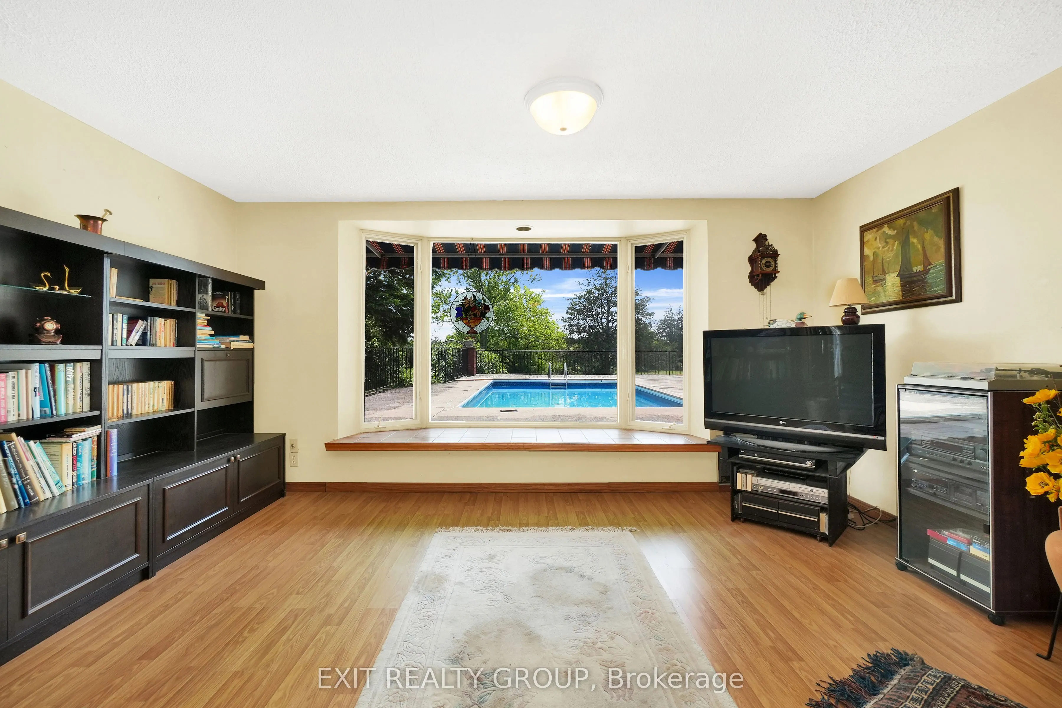 1249 GLEN MILLER Road