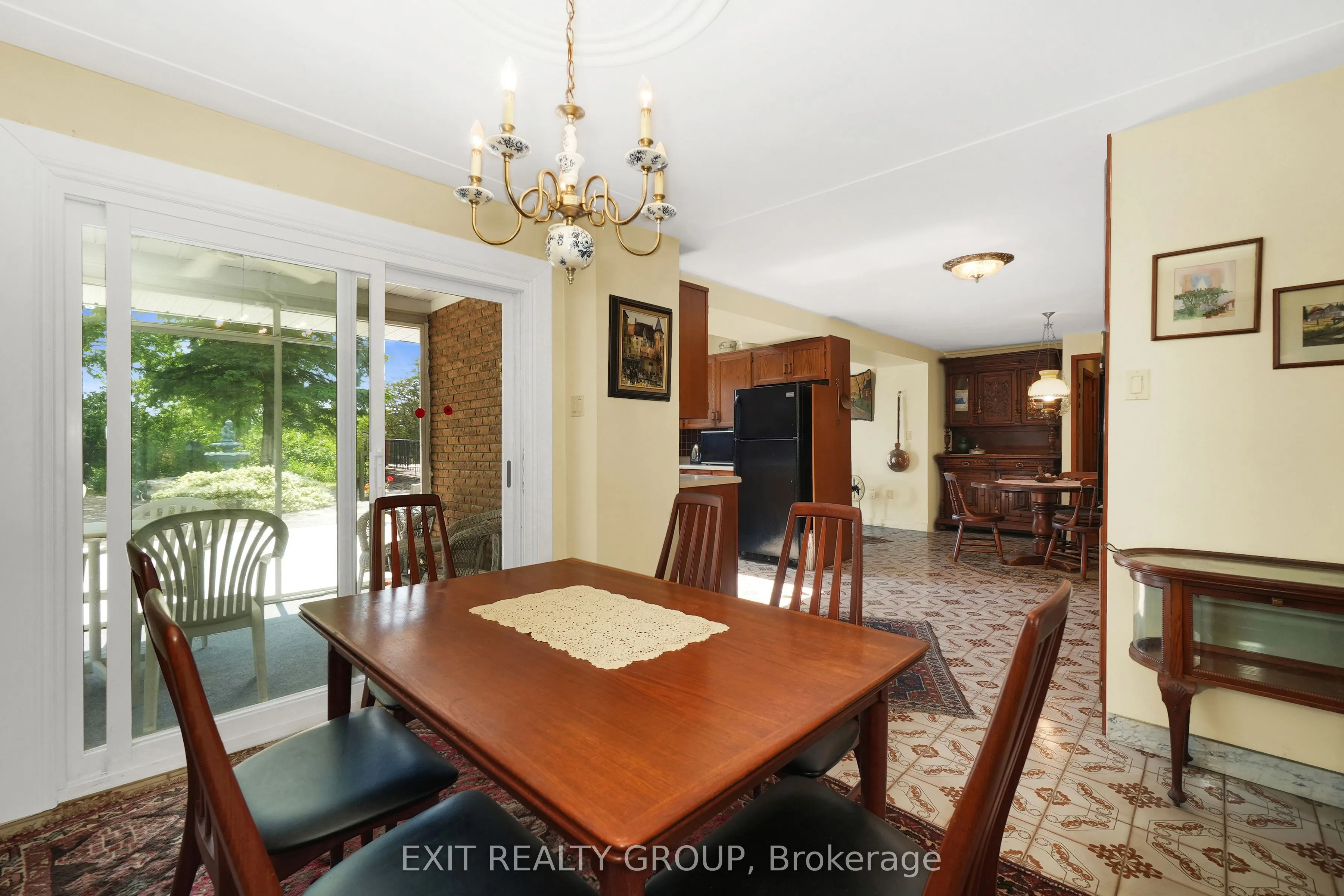1249 GLEN MILLER Road