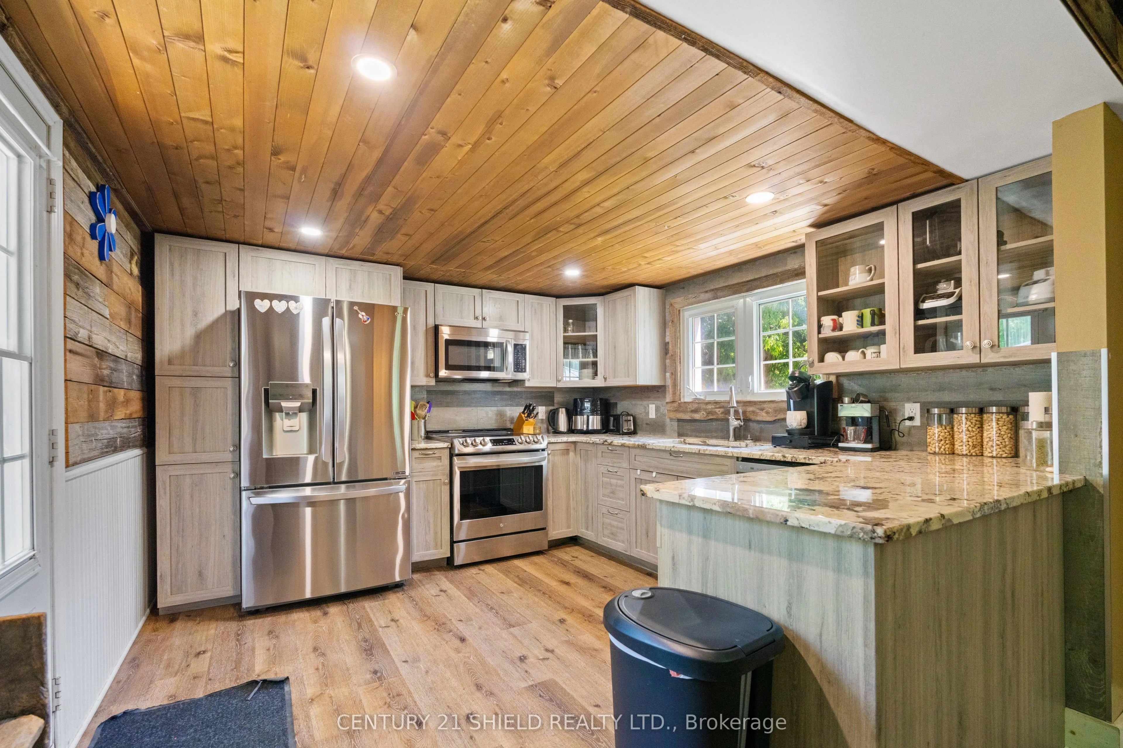 23 Mechanic Street E
