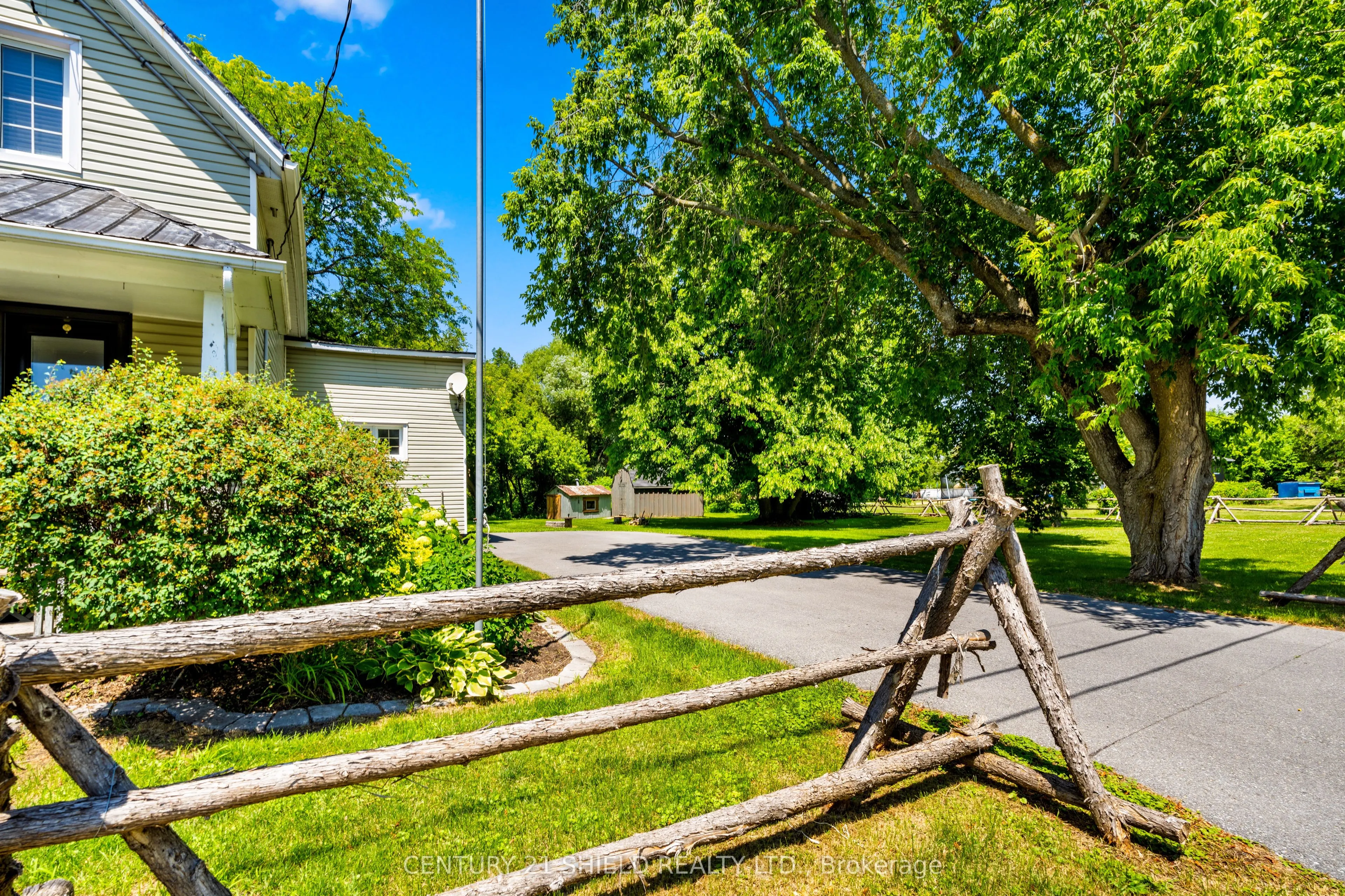 23 Mechanic Street E