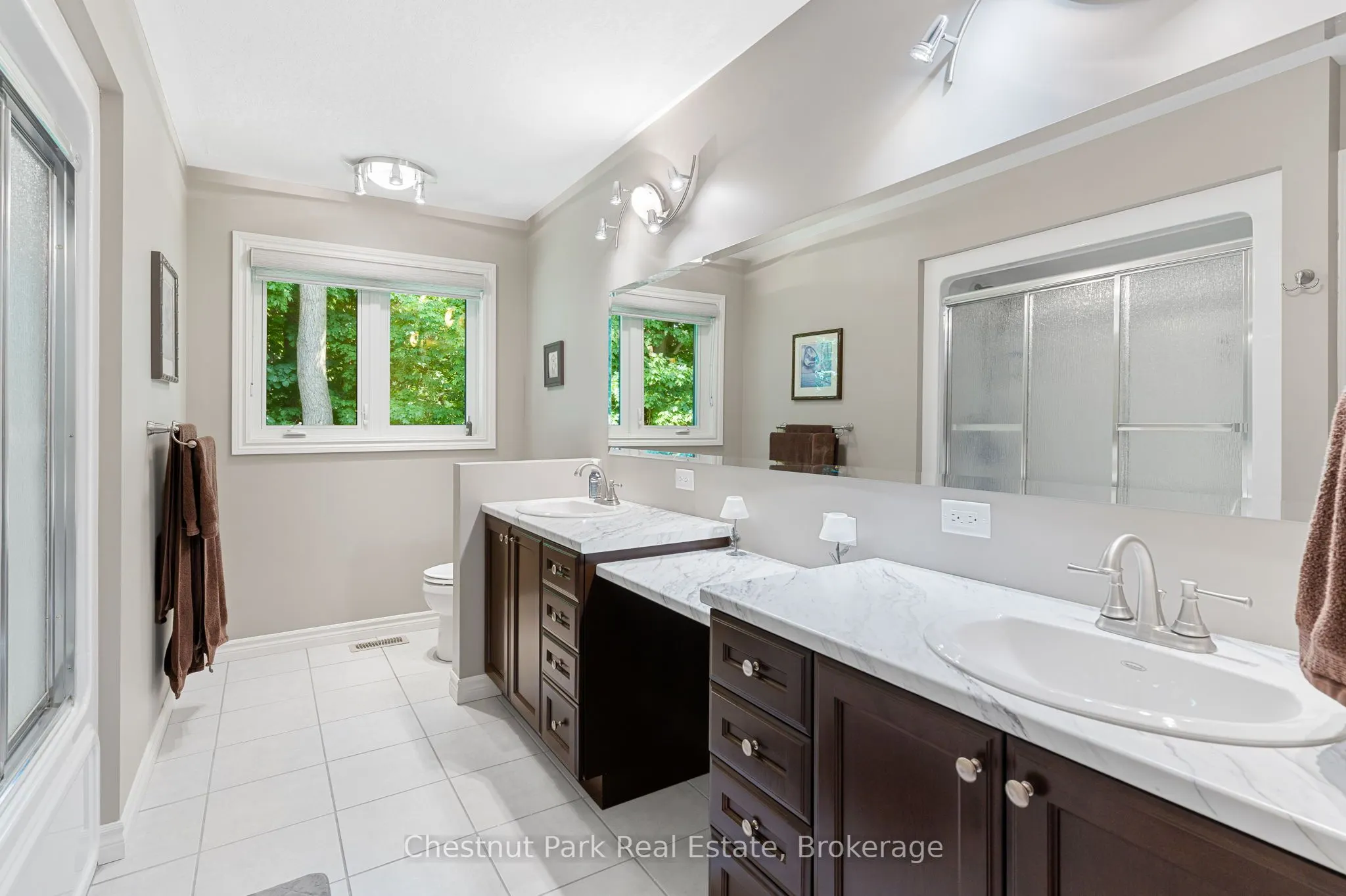 207 2nd Street W
