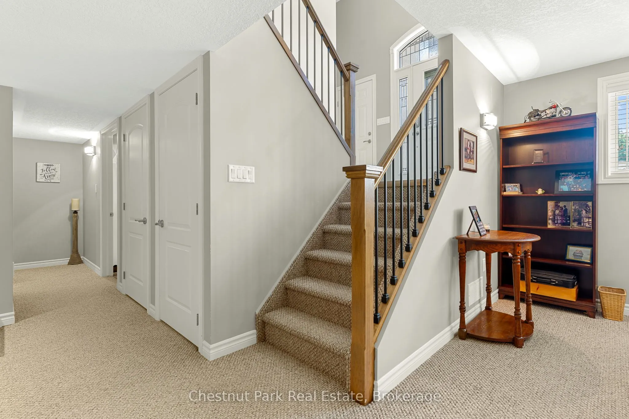 207 2nd Street W