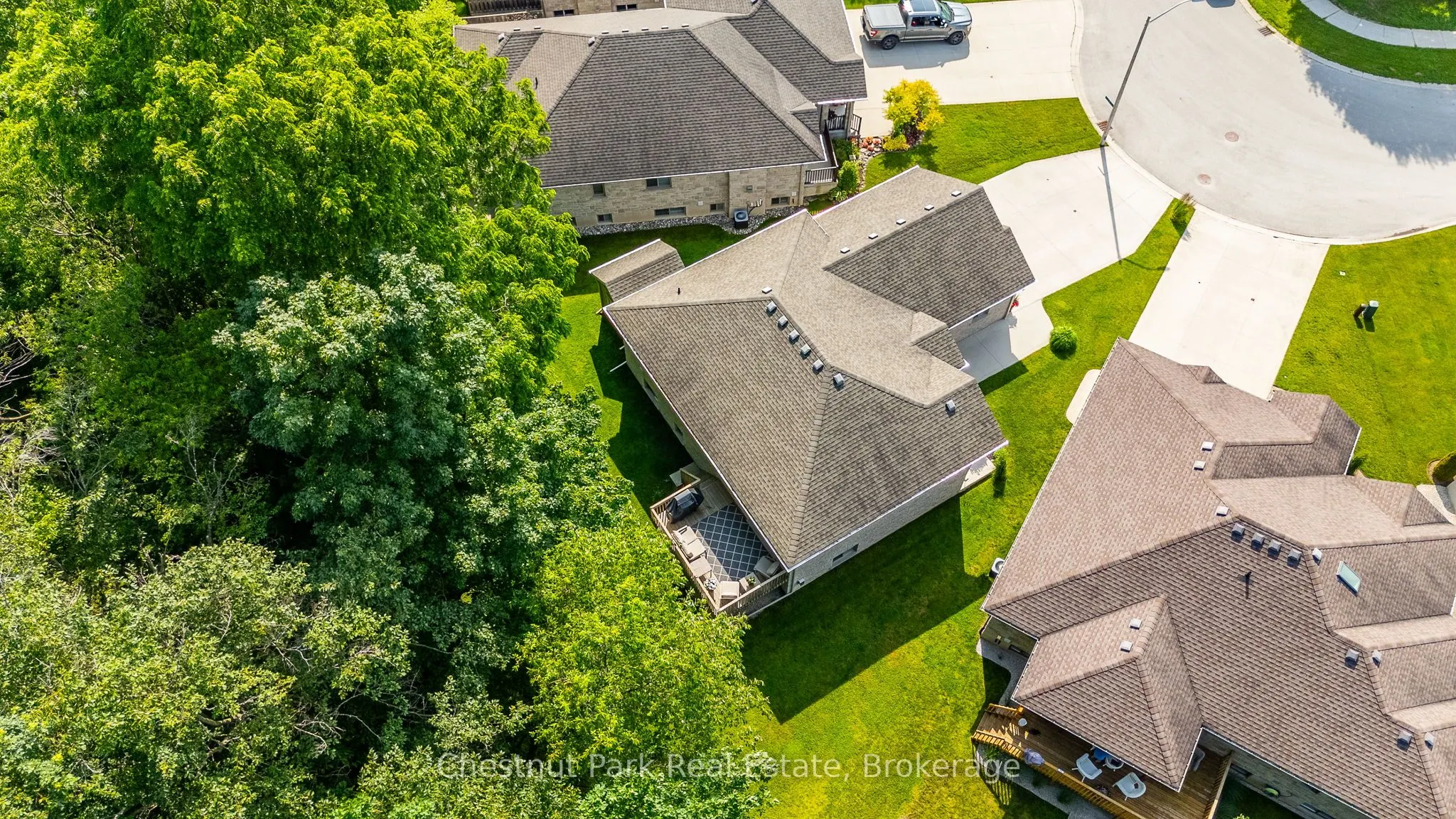 207 2nd Street W