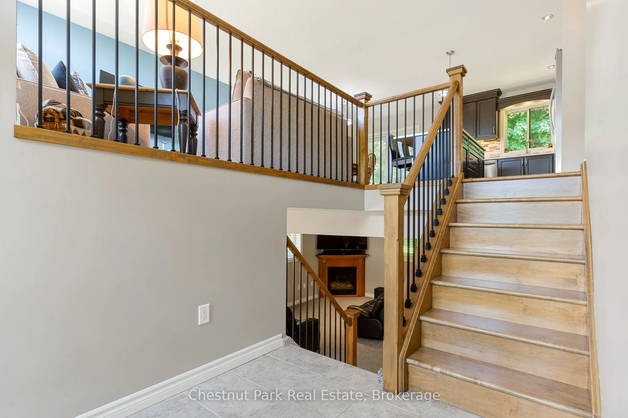 207 2nd Street W