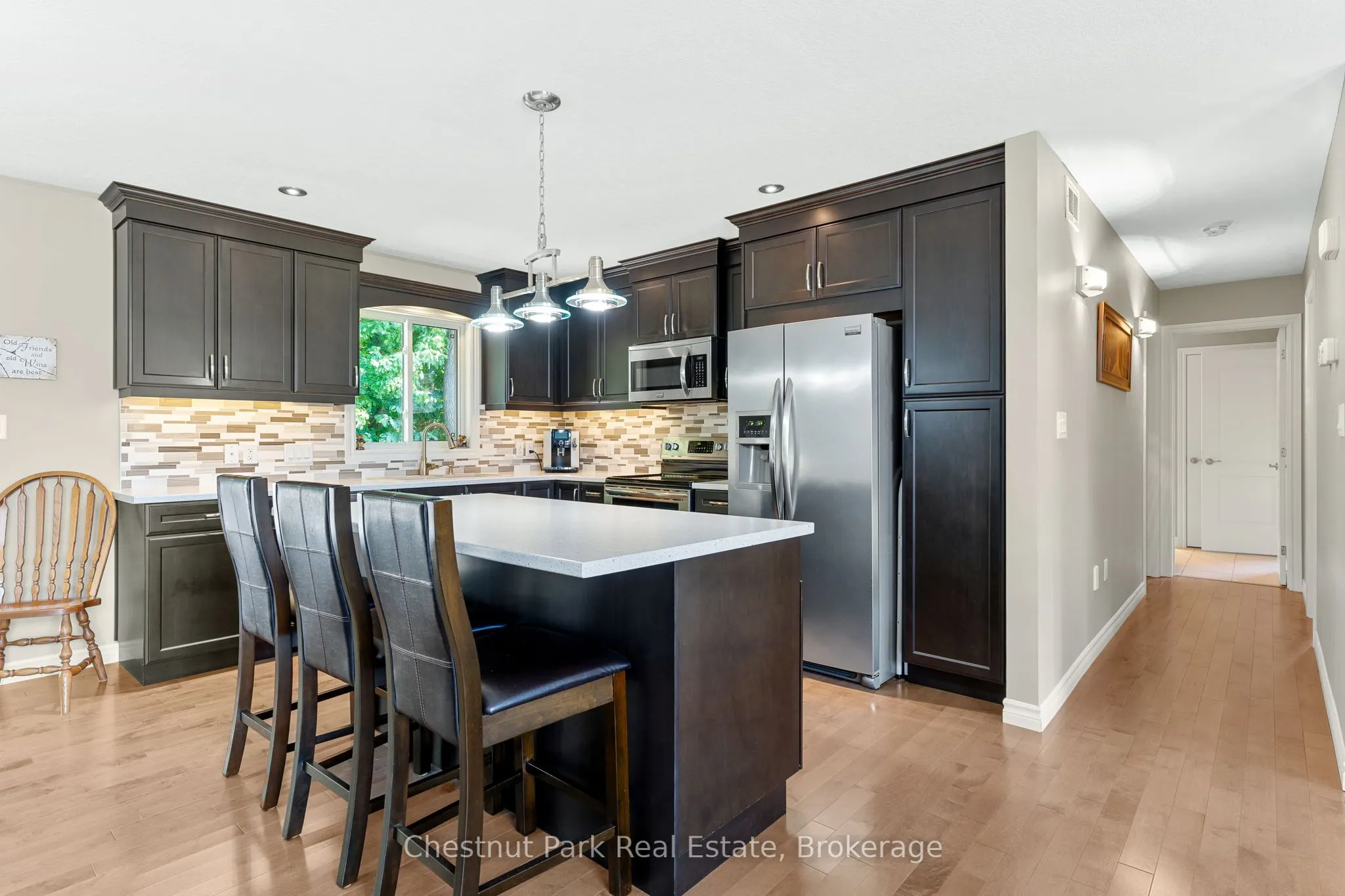 207 2nd Street W