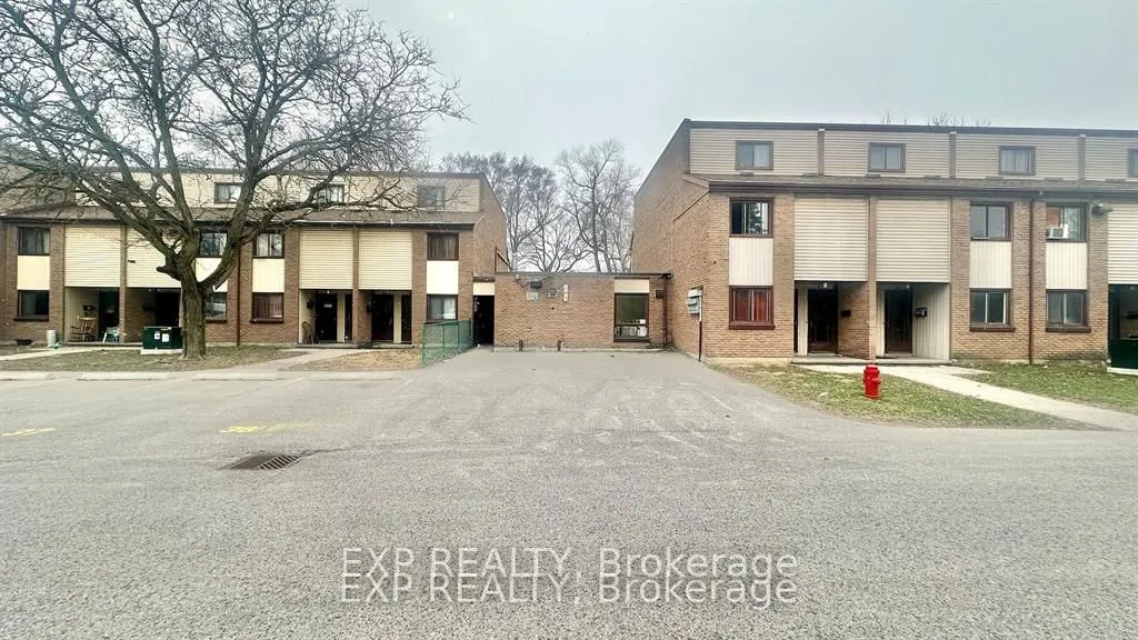 1200 Courtland Avenue E, #44
