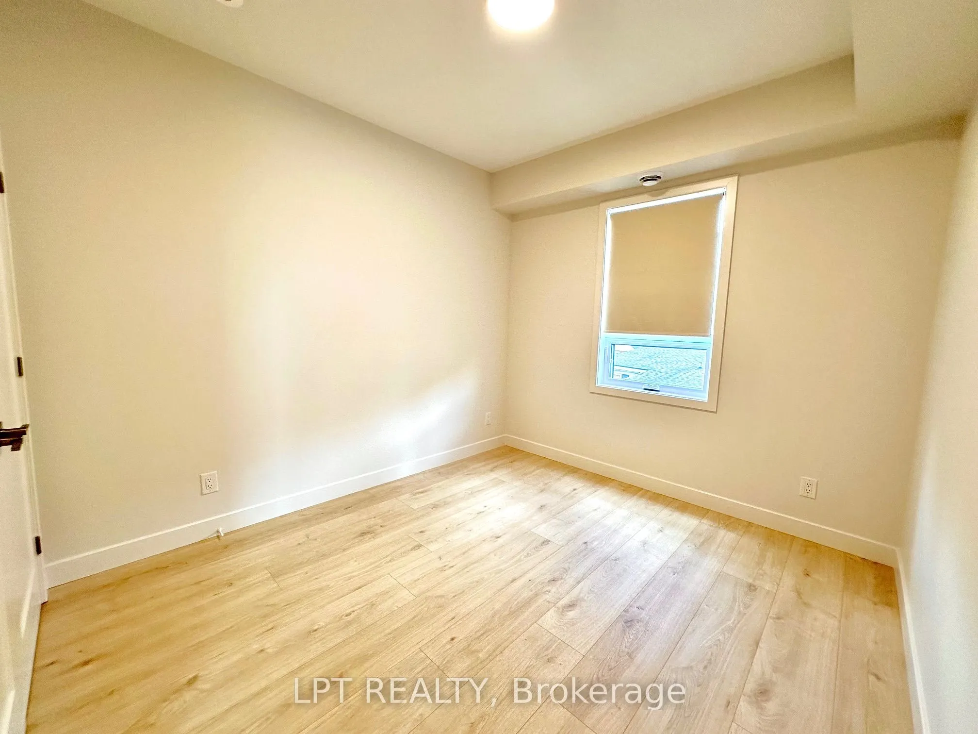 254 GARNEAU Street, #6