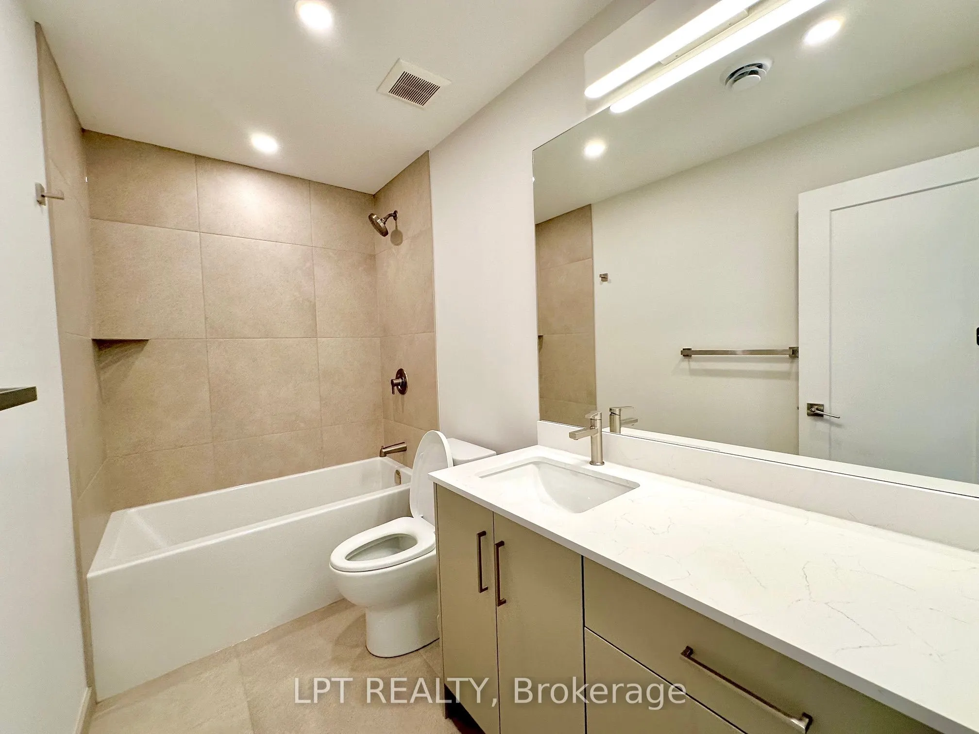 254 GARNEAU Street, #6