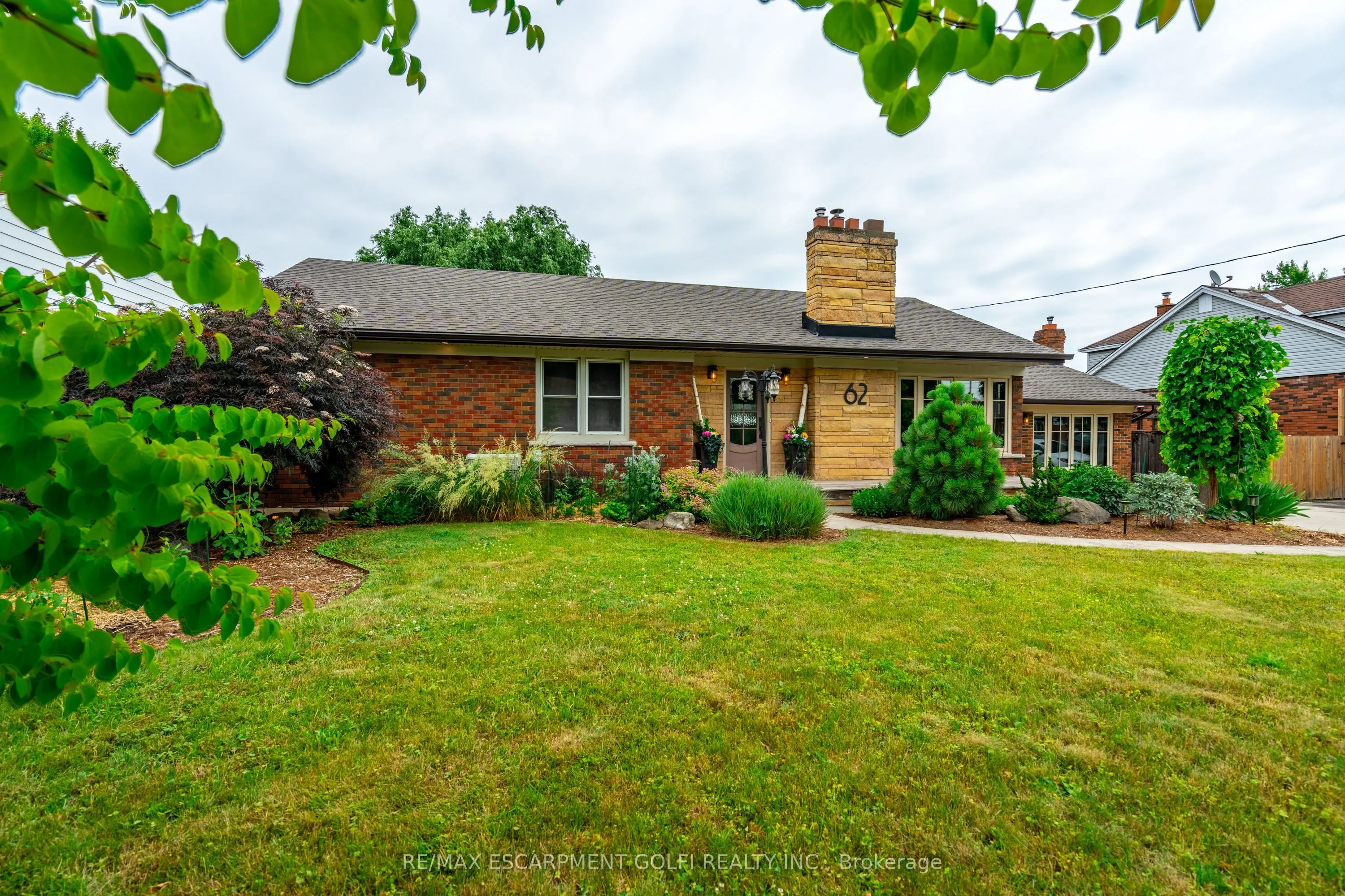 62 Glenview Drive