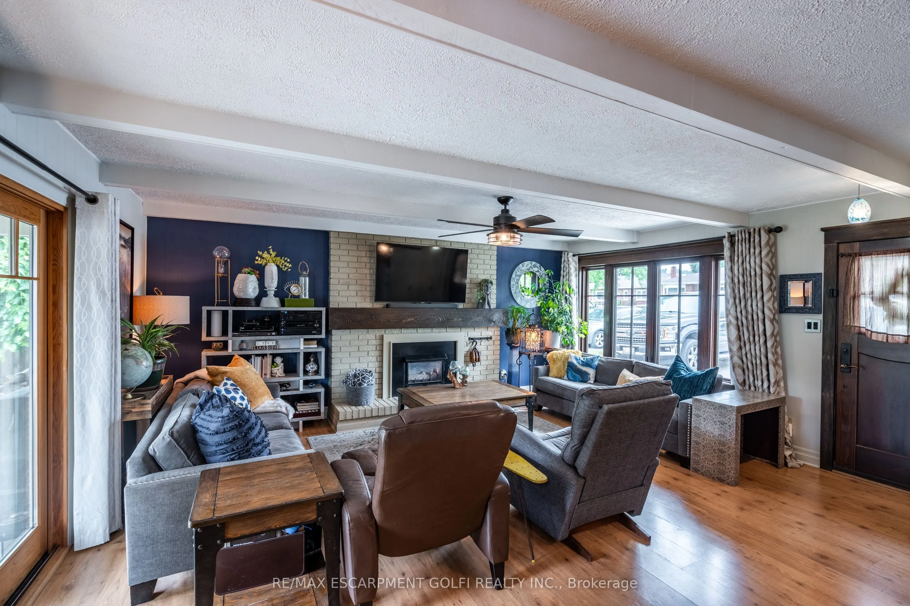 62 Glenview Drive
