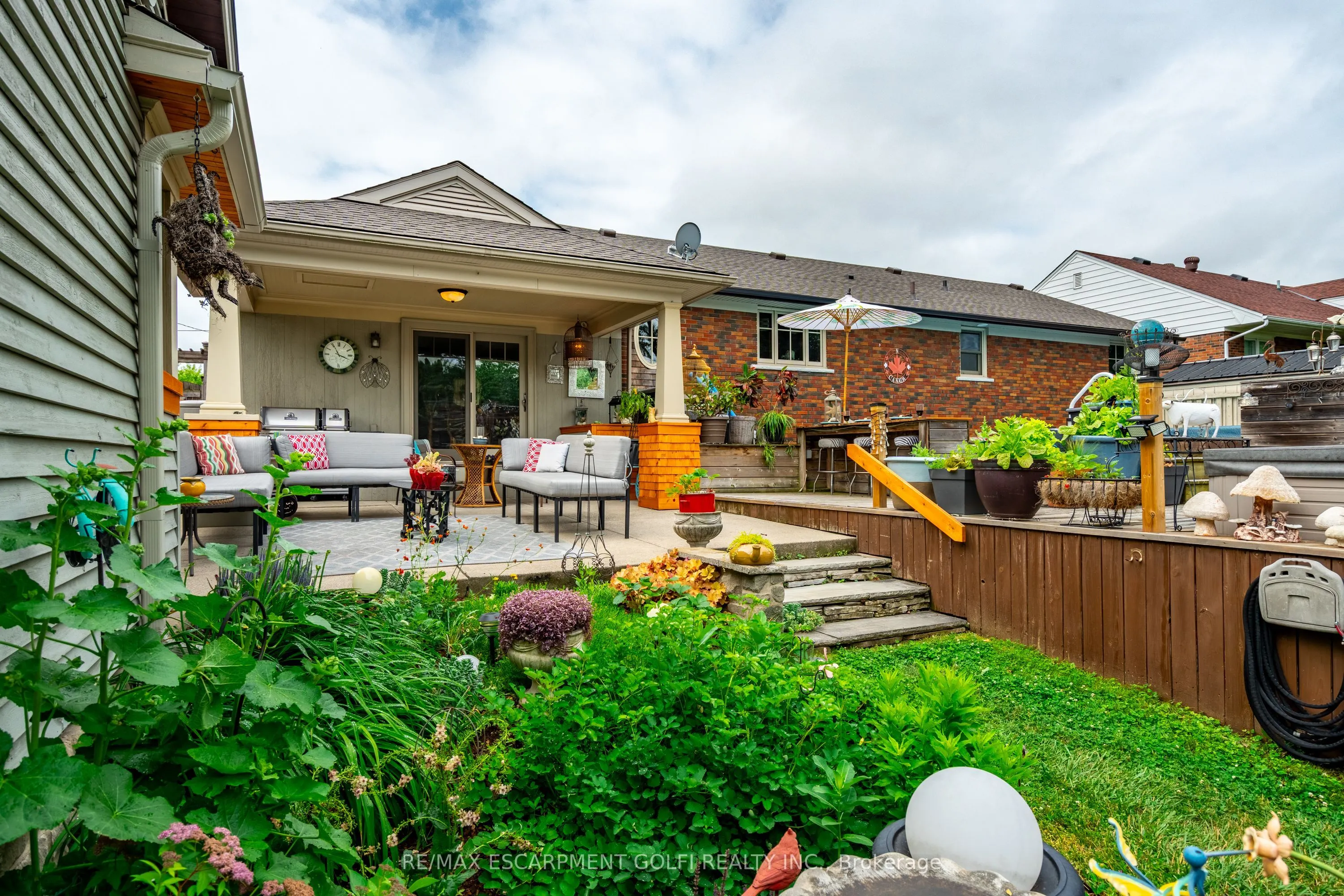 62 Glenview Drive