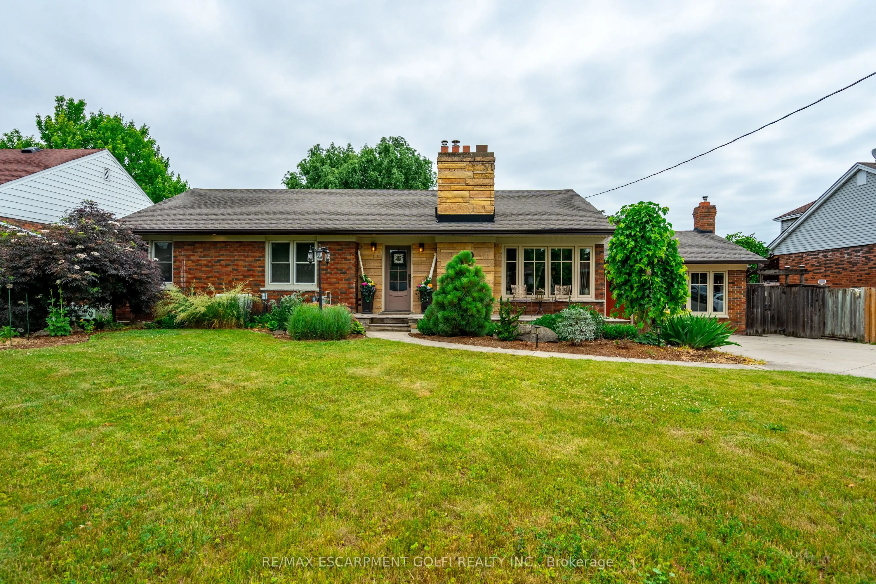 62 Glenview Drive