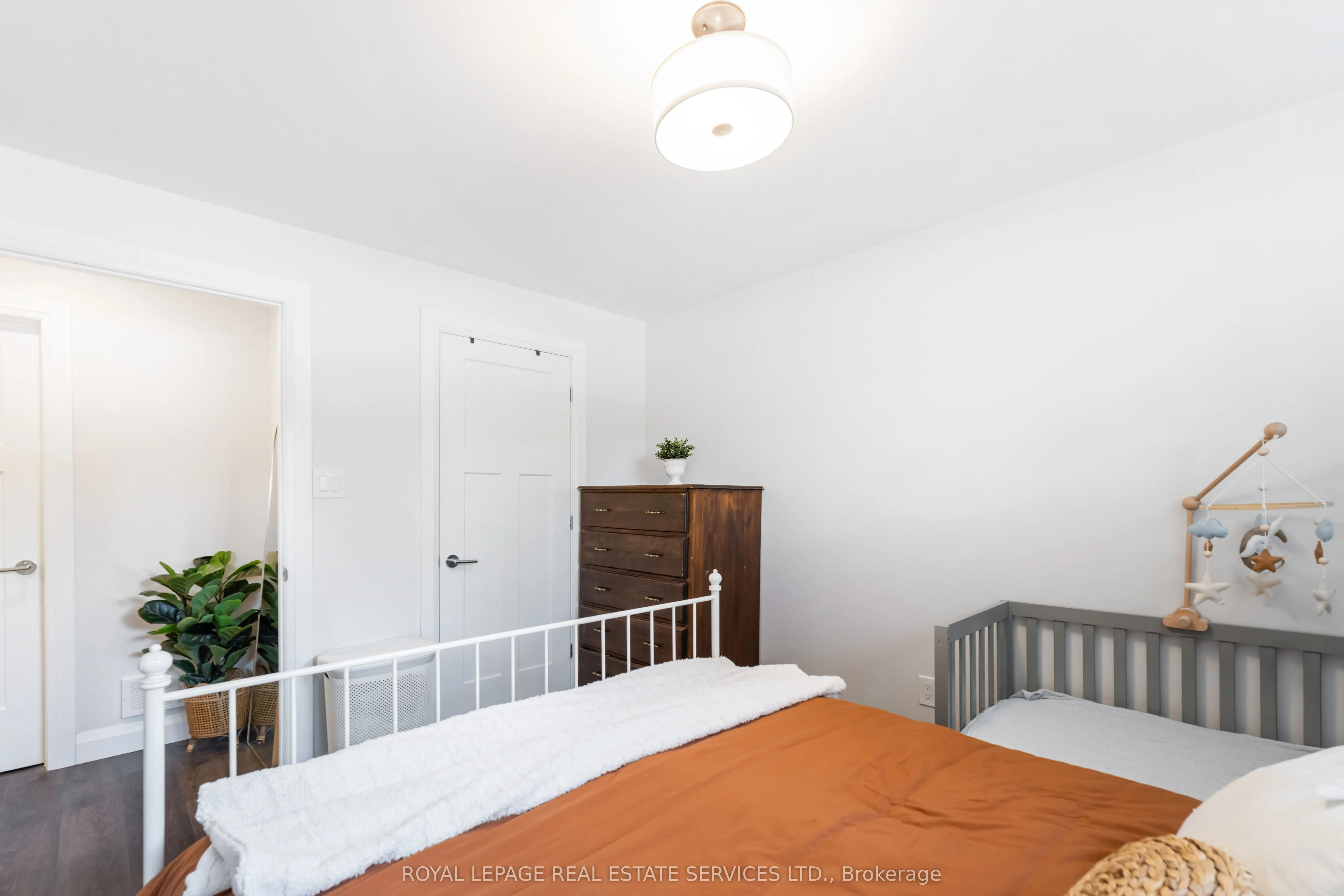 11 Ashwood Court