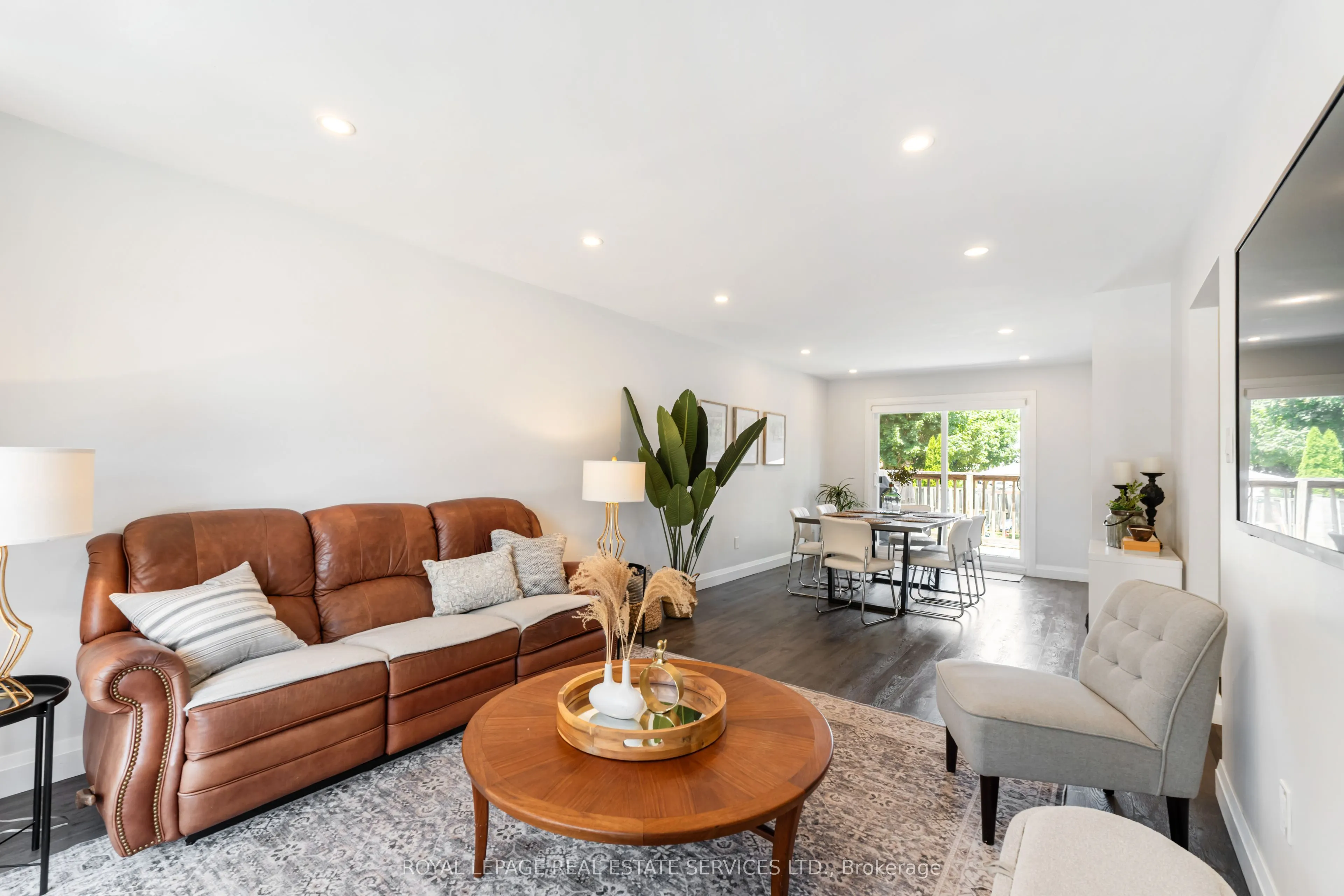 11 Ashwood Court