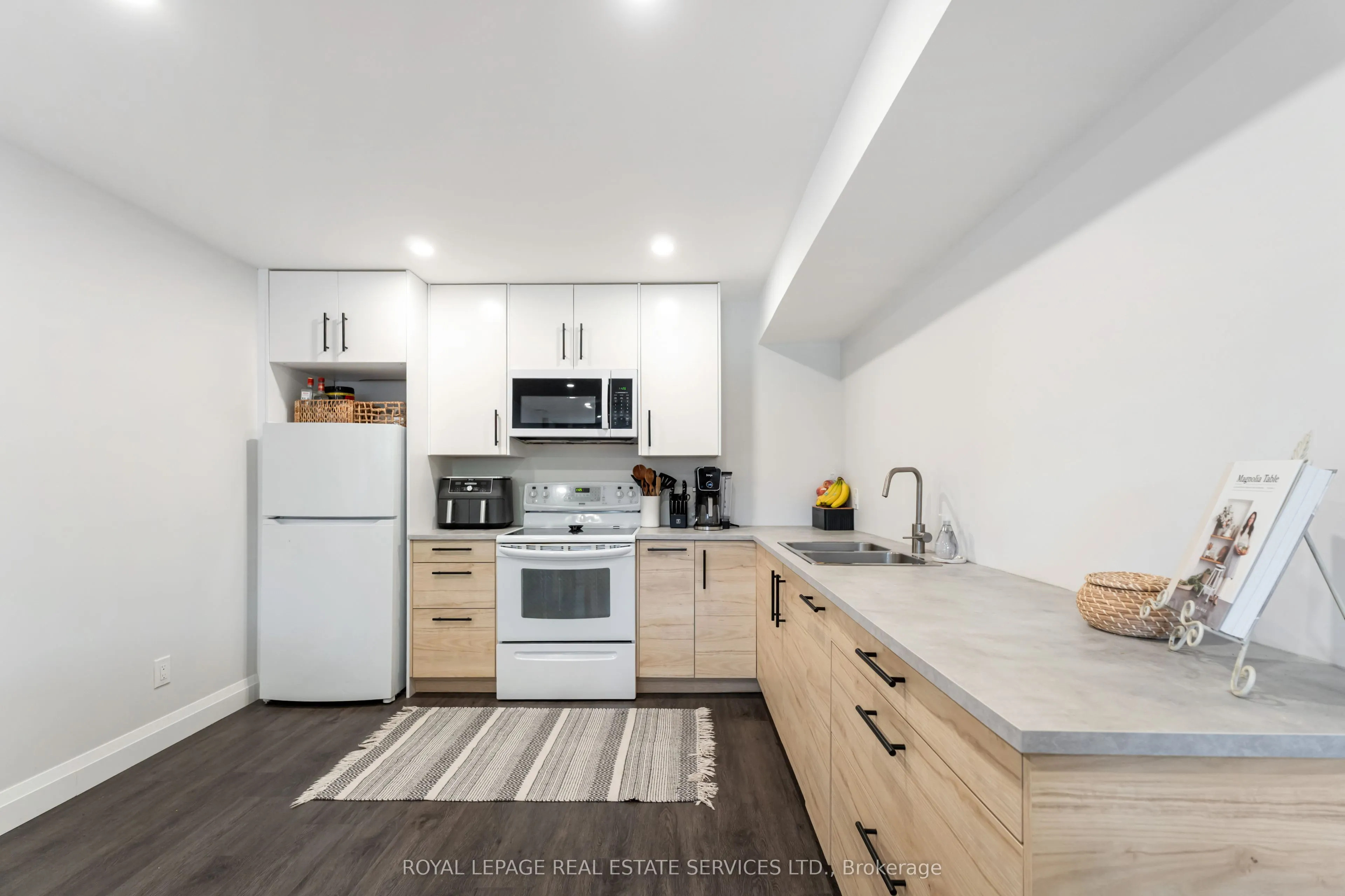 11 Ashwood Court