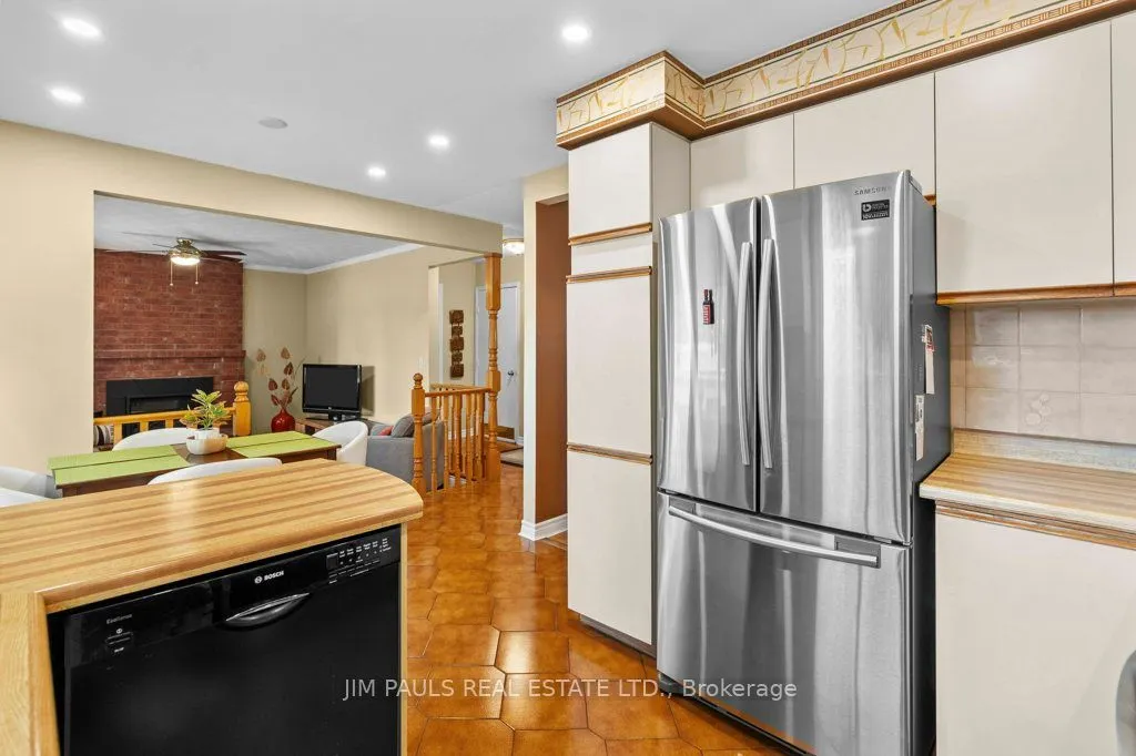 64 Abbot Drive