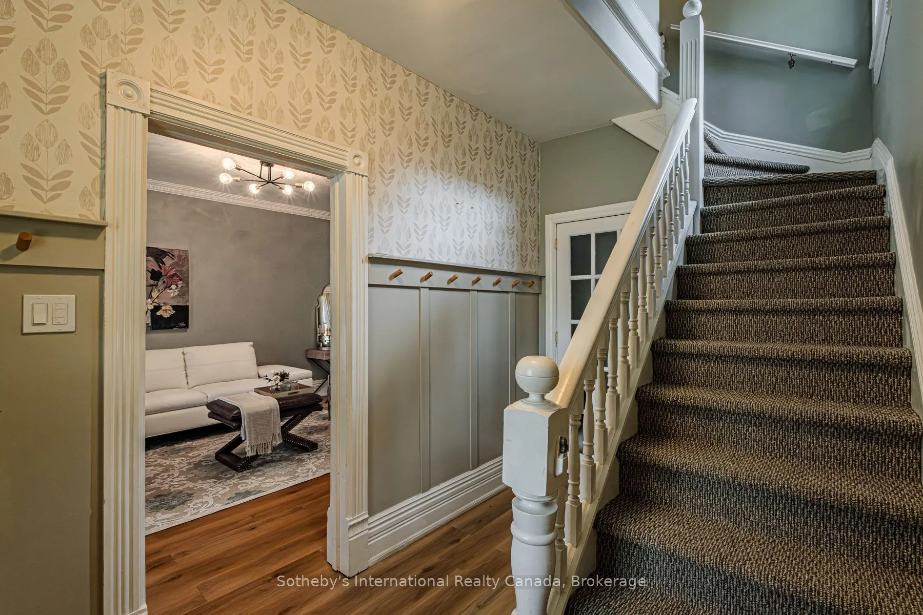 26 Alexander Avenue