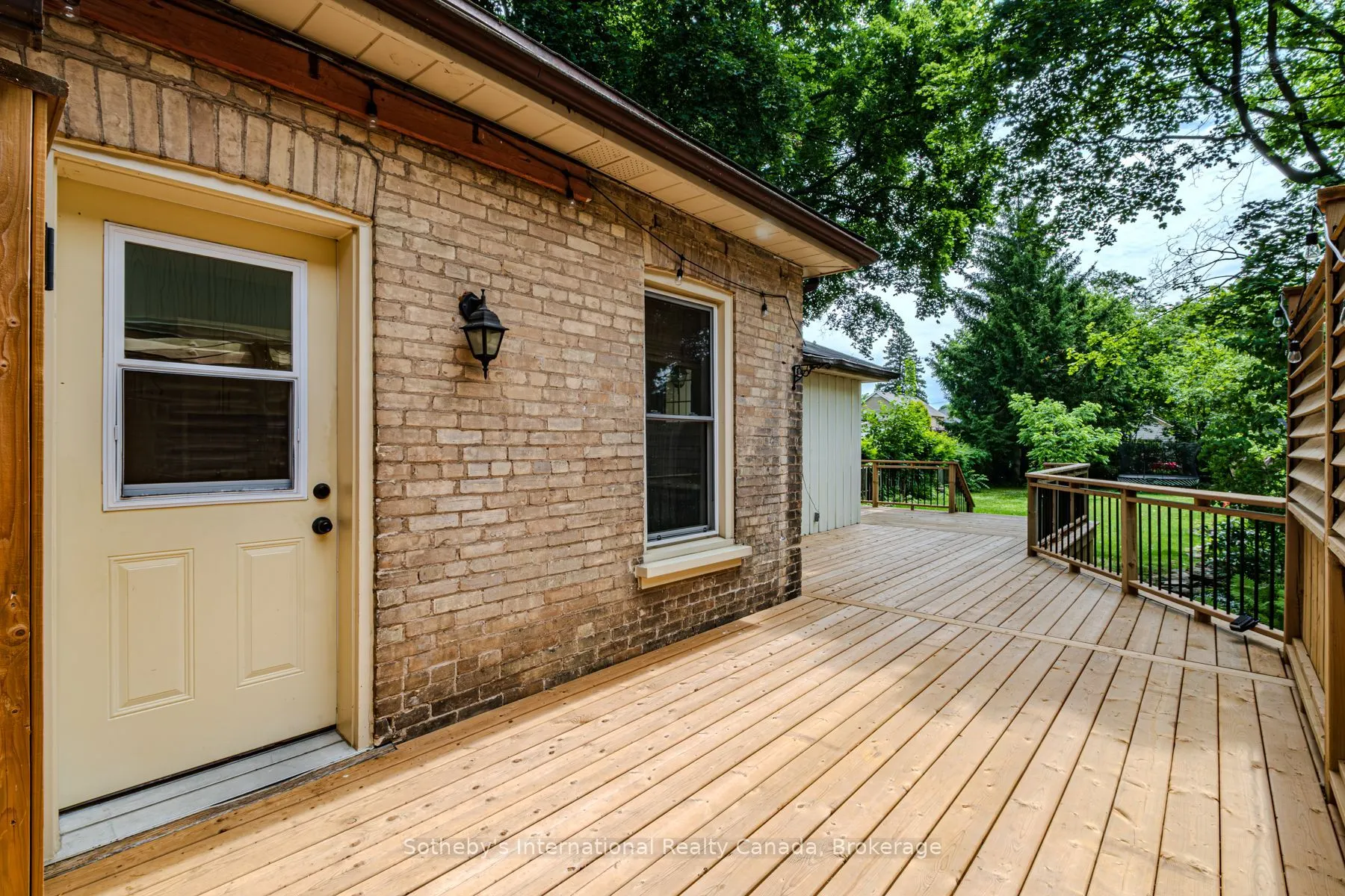 26 Alexander Avenue