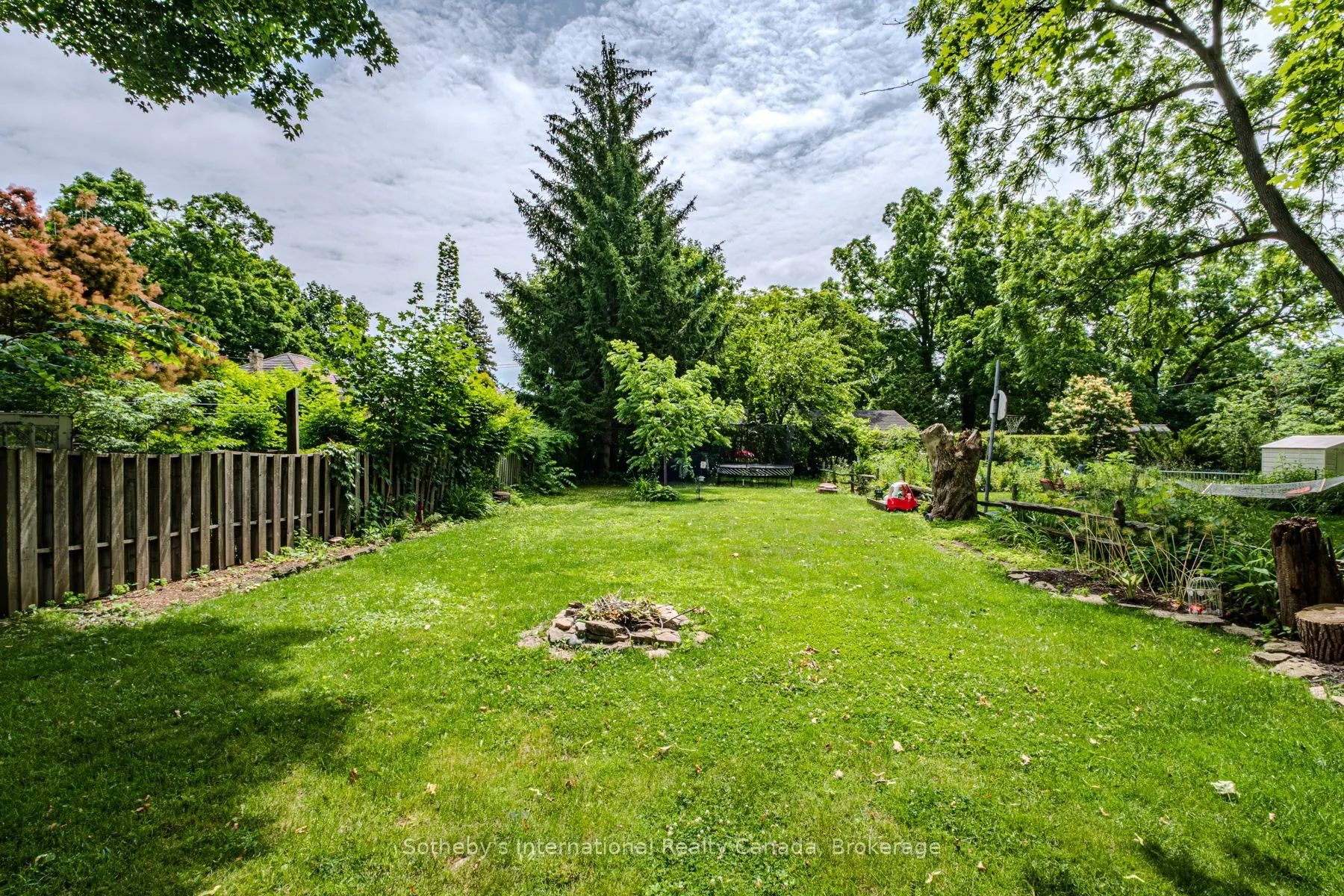 26 Alexander Avenue