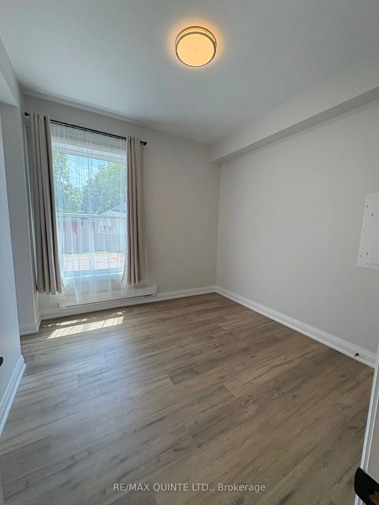 22 McGill Street, #1
