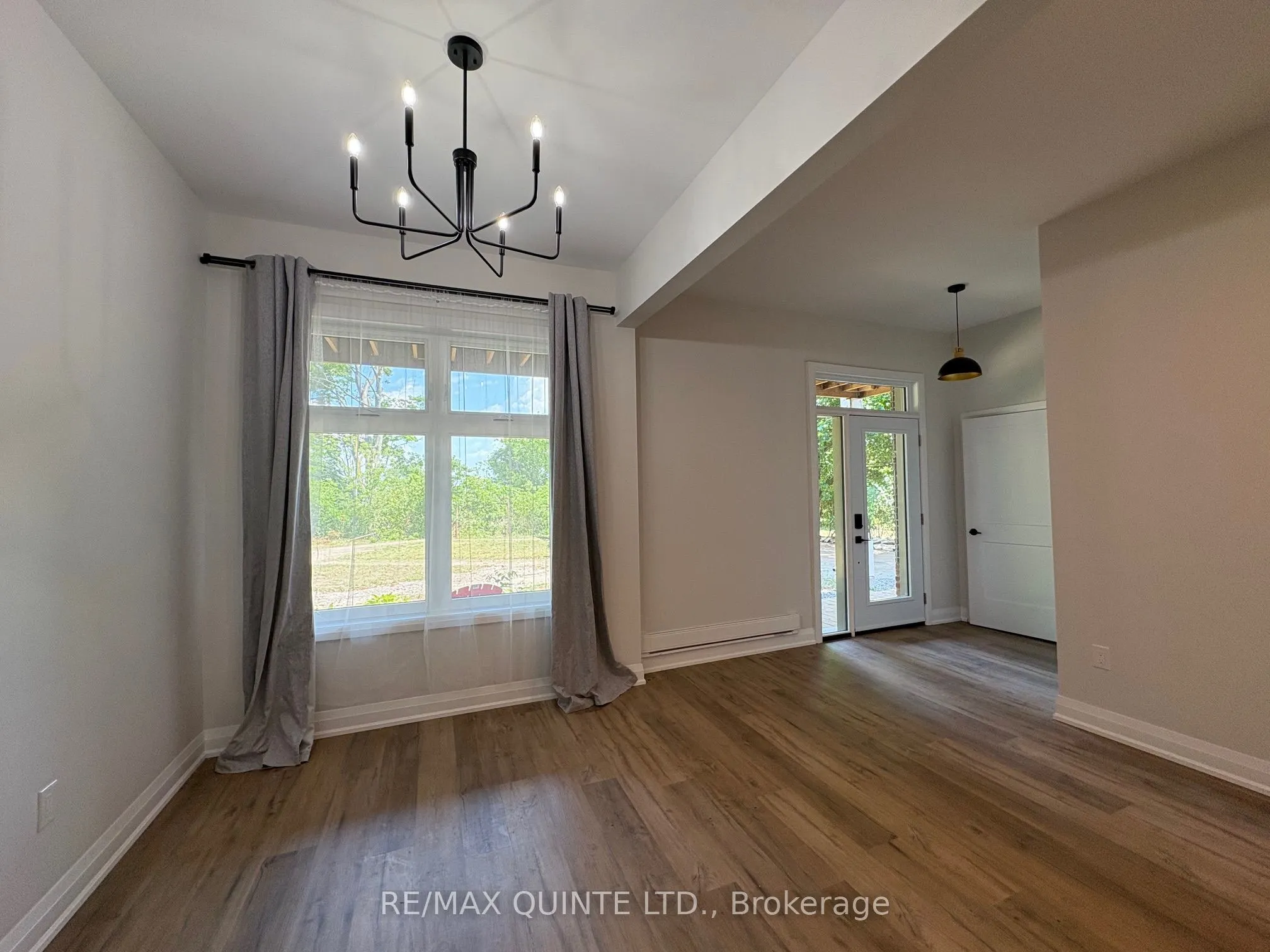 22 McGill Street, #1
