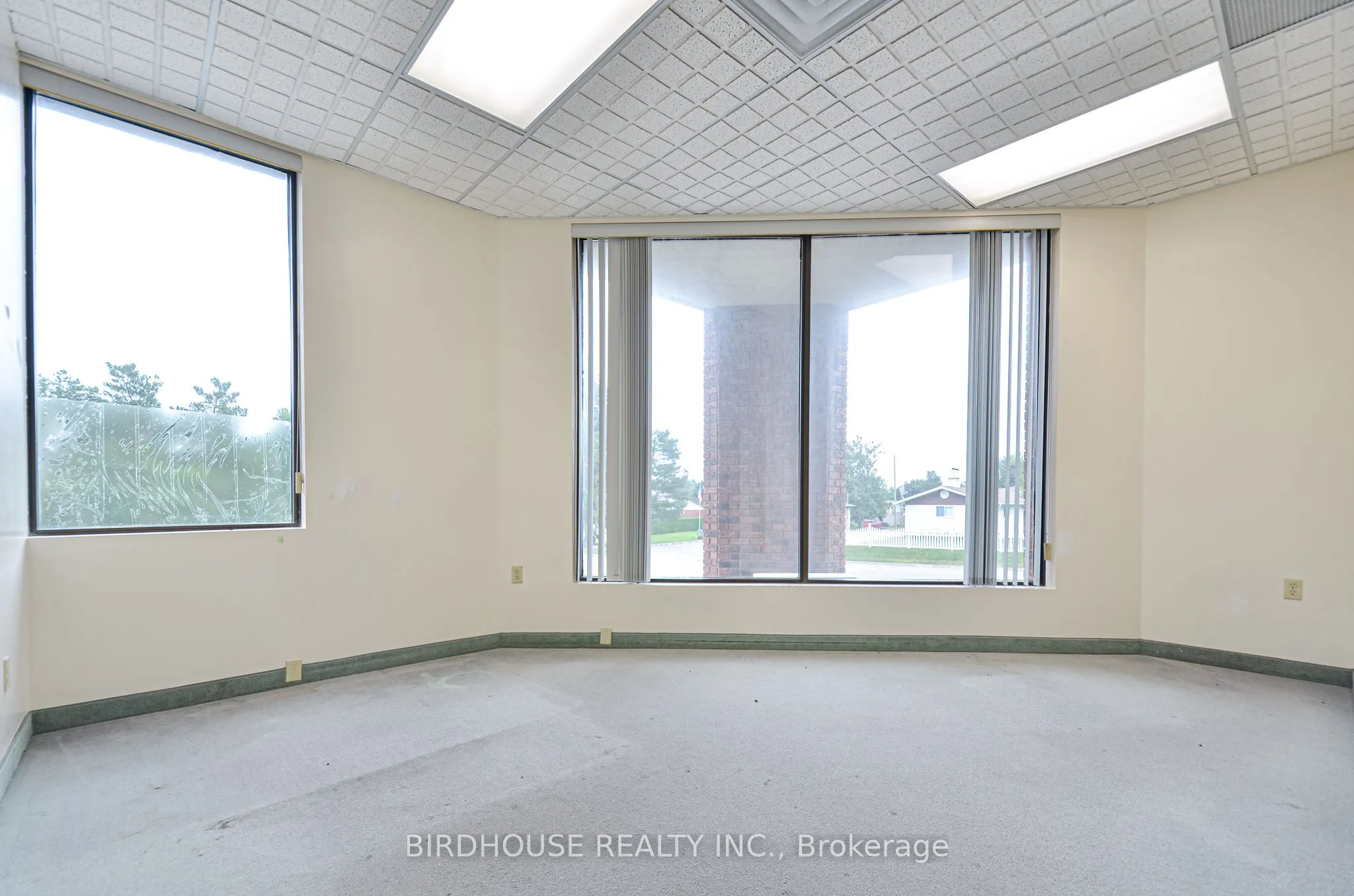 108 Angeline Street S, #2-2575SqFt