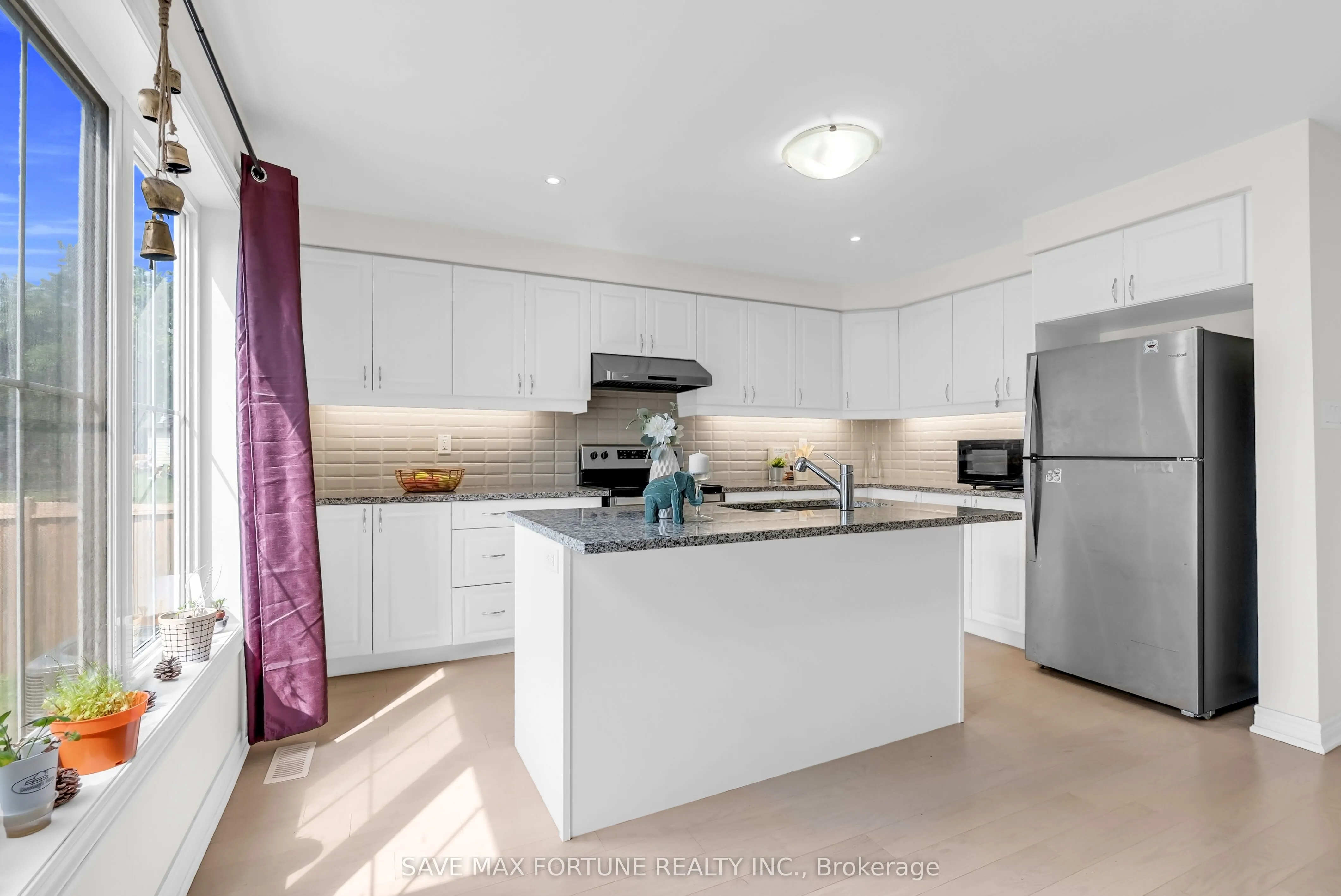 122 Clark Street