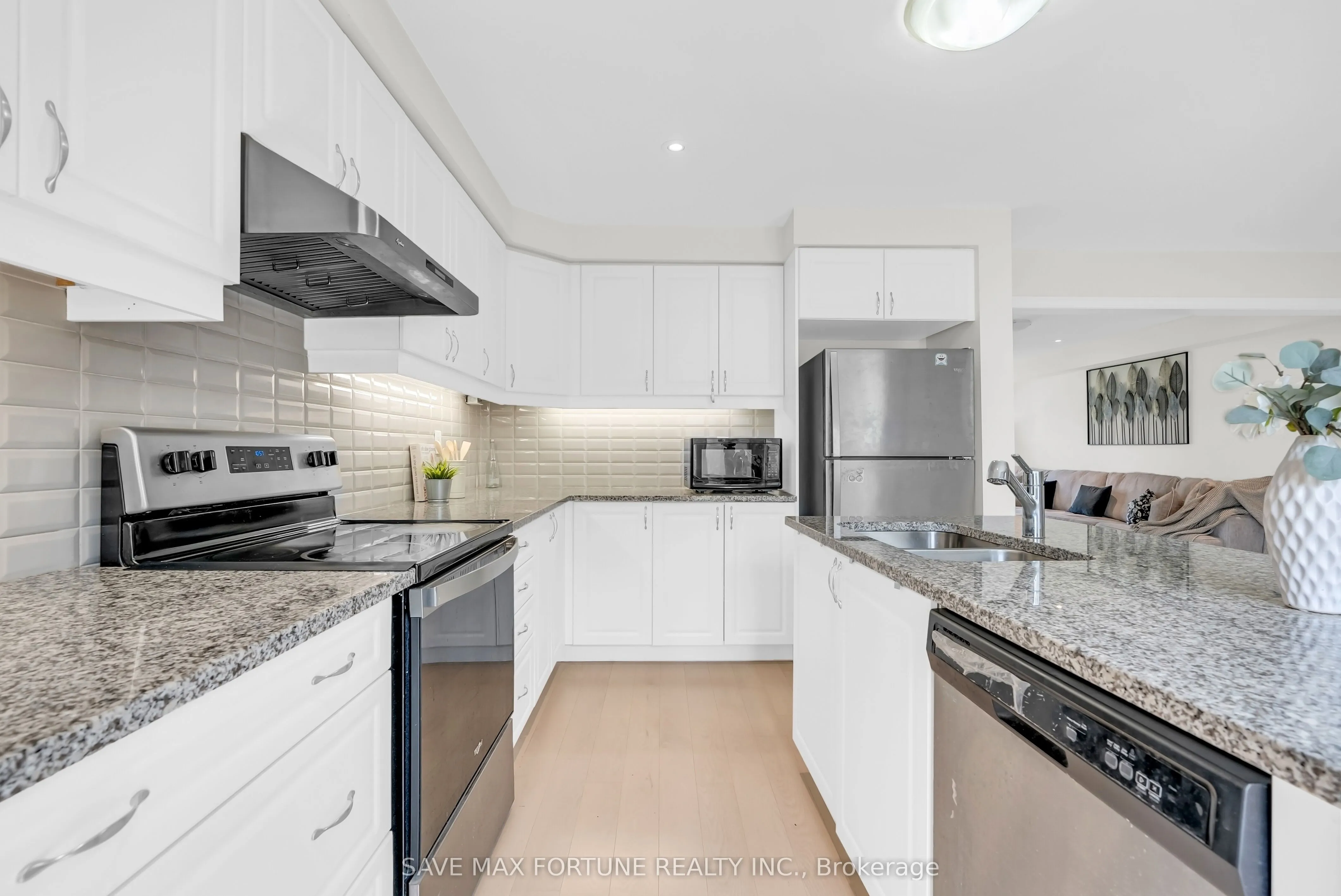 122 Clark Street
