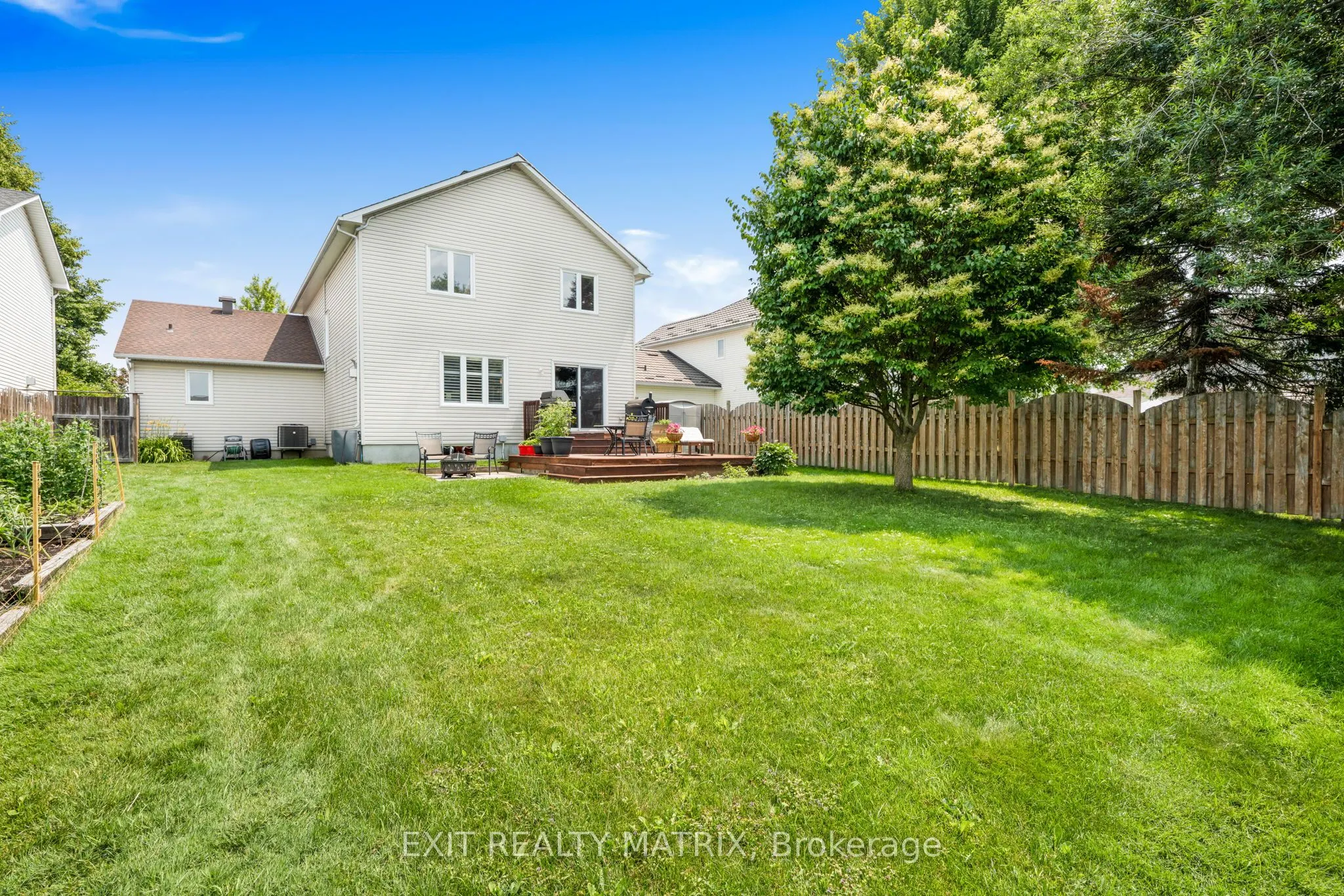 16 La Citadelle Street