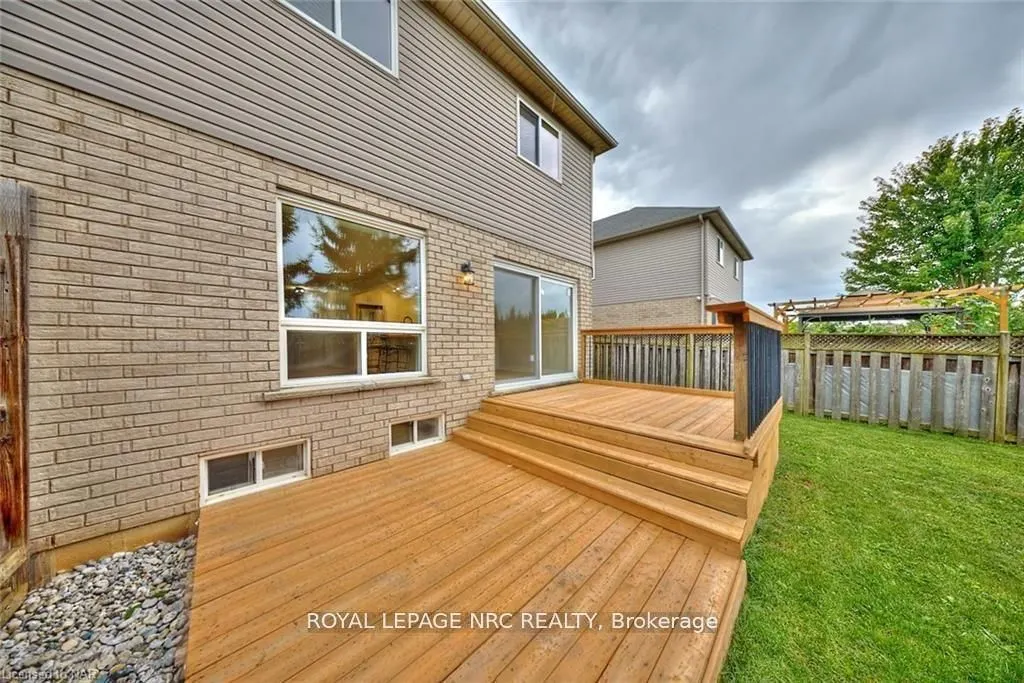 76 Loretta Drive
