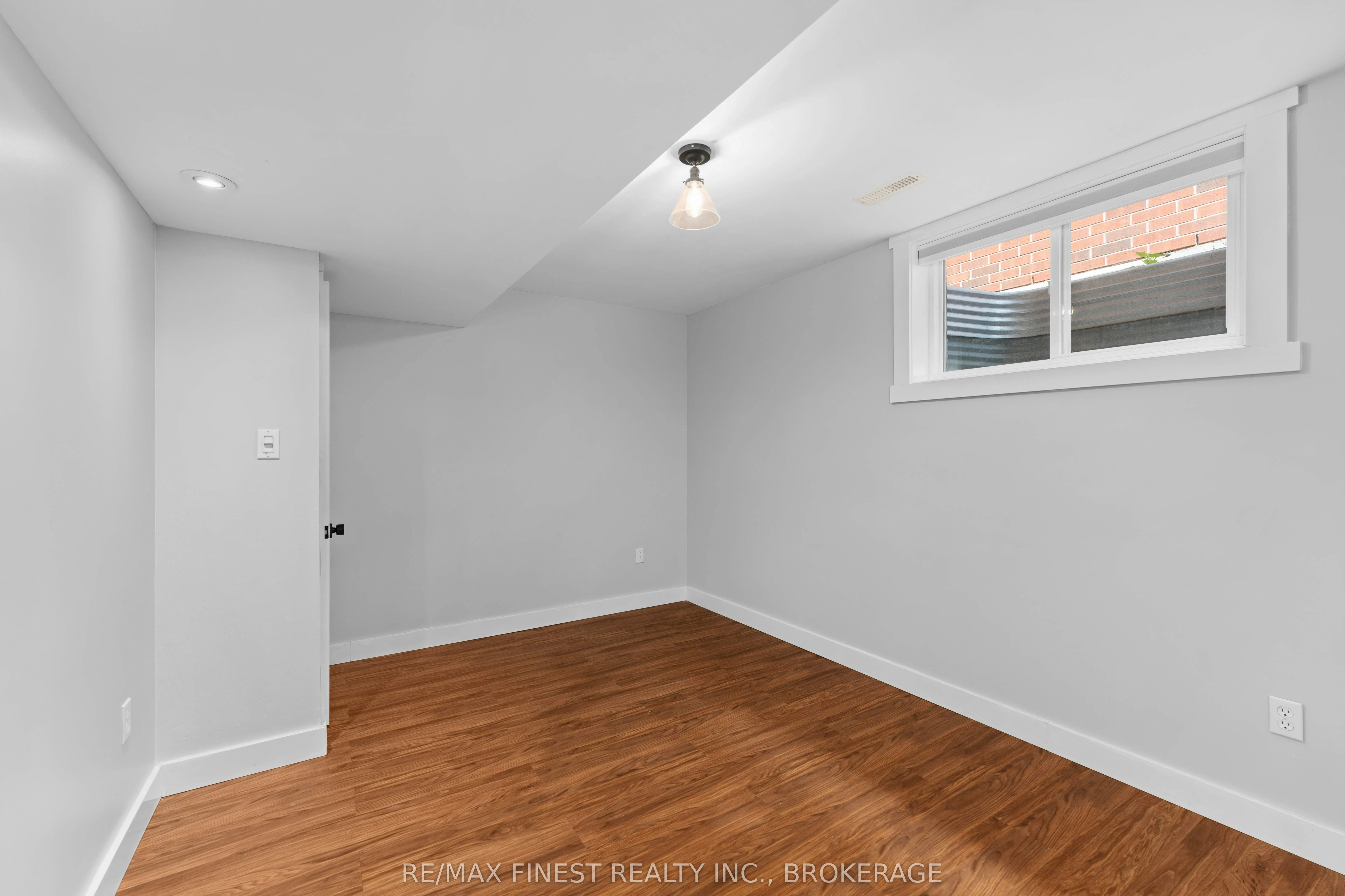 40 Cherrywood Parkway