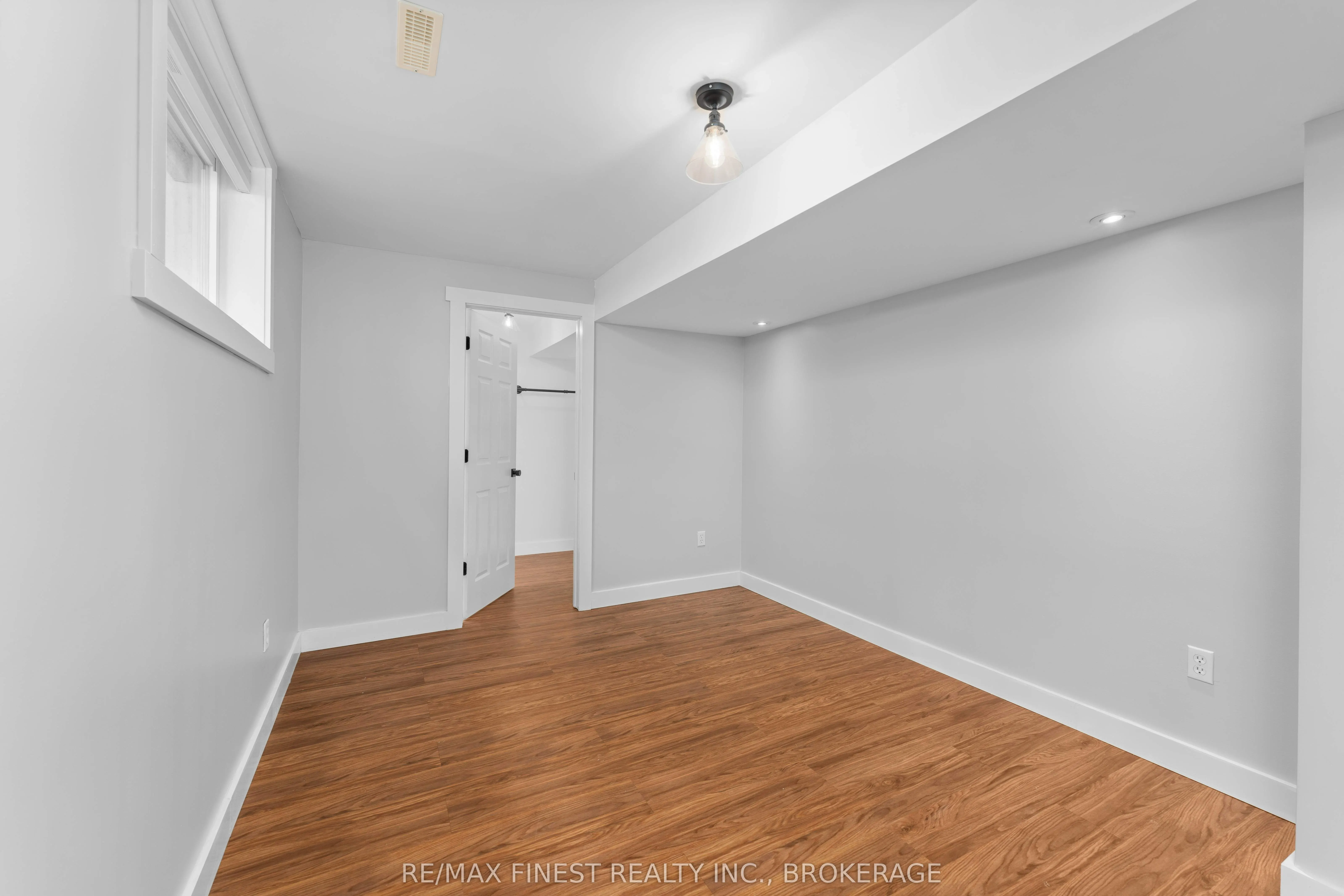 40 Cherrywood Parkway