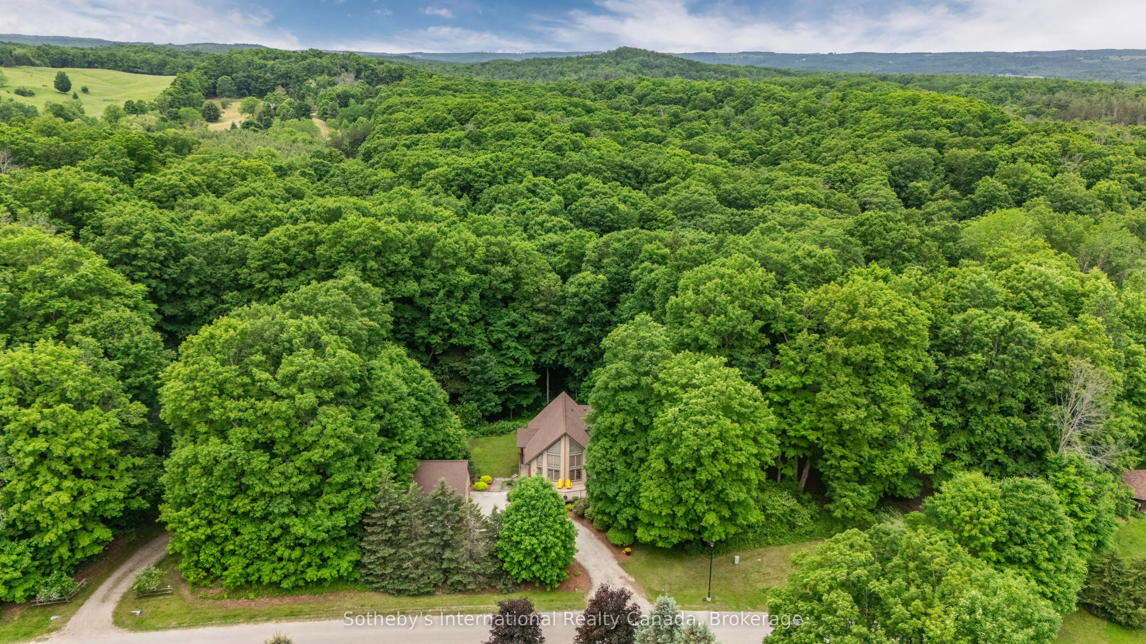 28 Big Tree Circle
