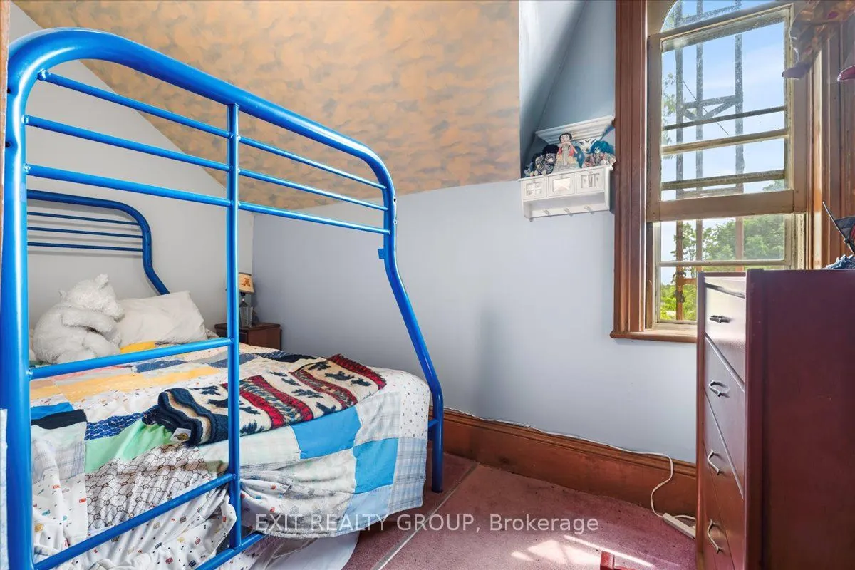 5546 Stirling-Marmora Road