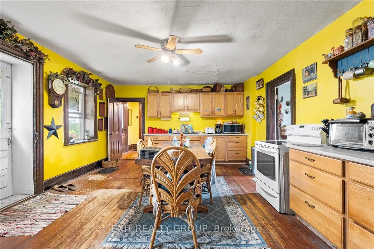 5546 Stirling-Marmora Road