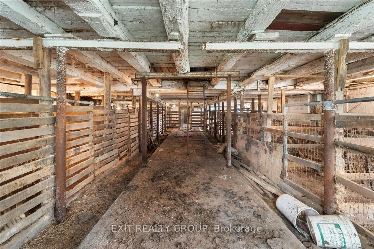 5546 Stirling-Marmora Road
