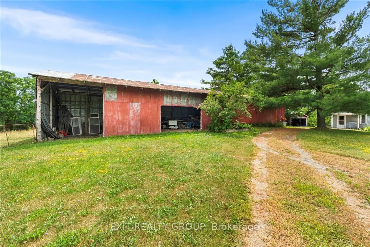 5546 Stirling-Marmora Road